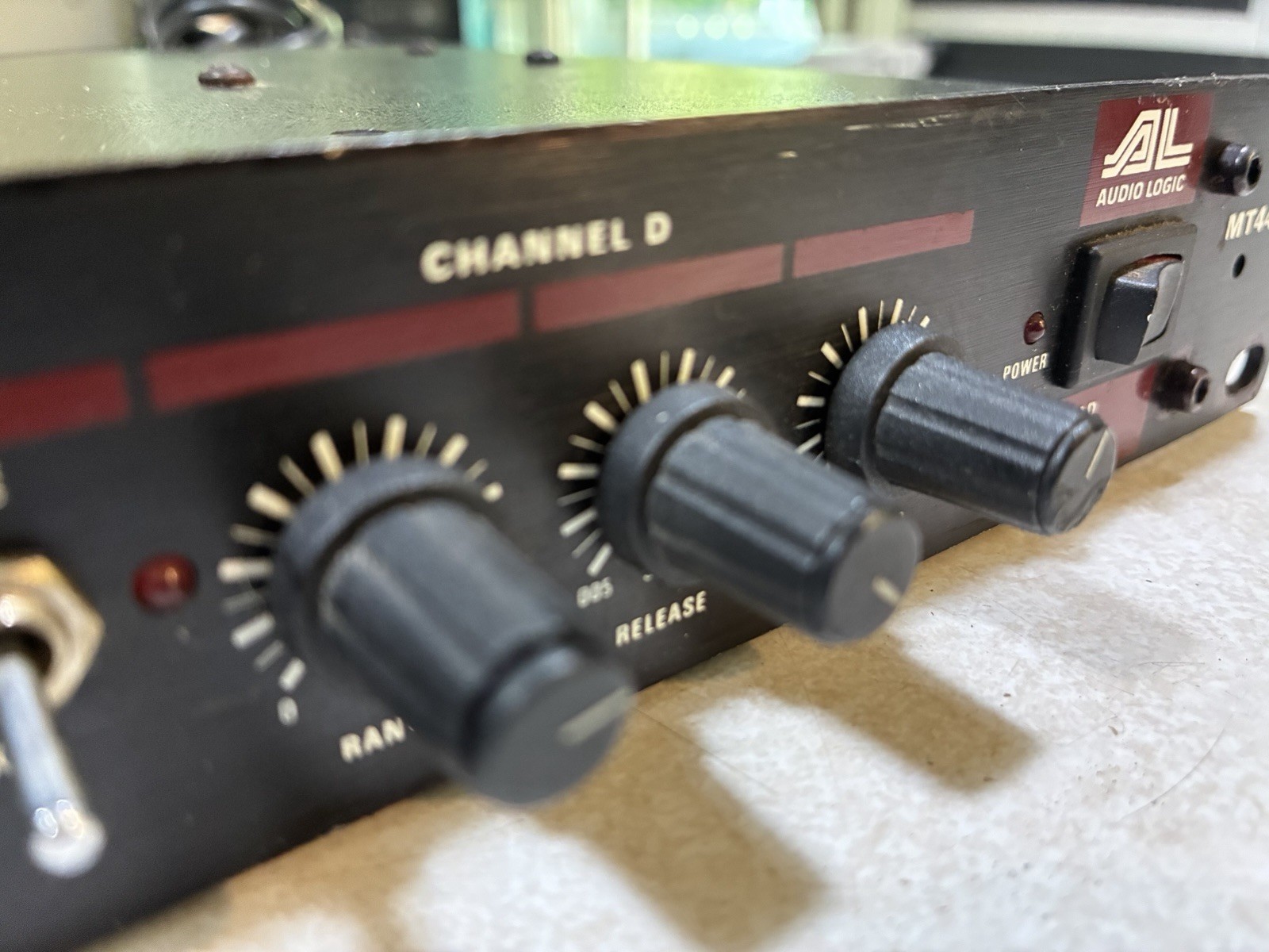 Audio Logic MT44 Quad Noise Gate Rack Unit – WORKS