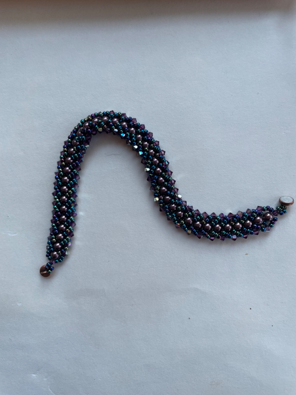 Set of 2 handcrafted irridescent beaded bracelets