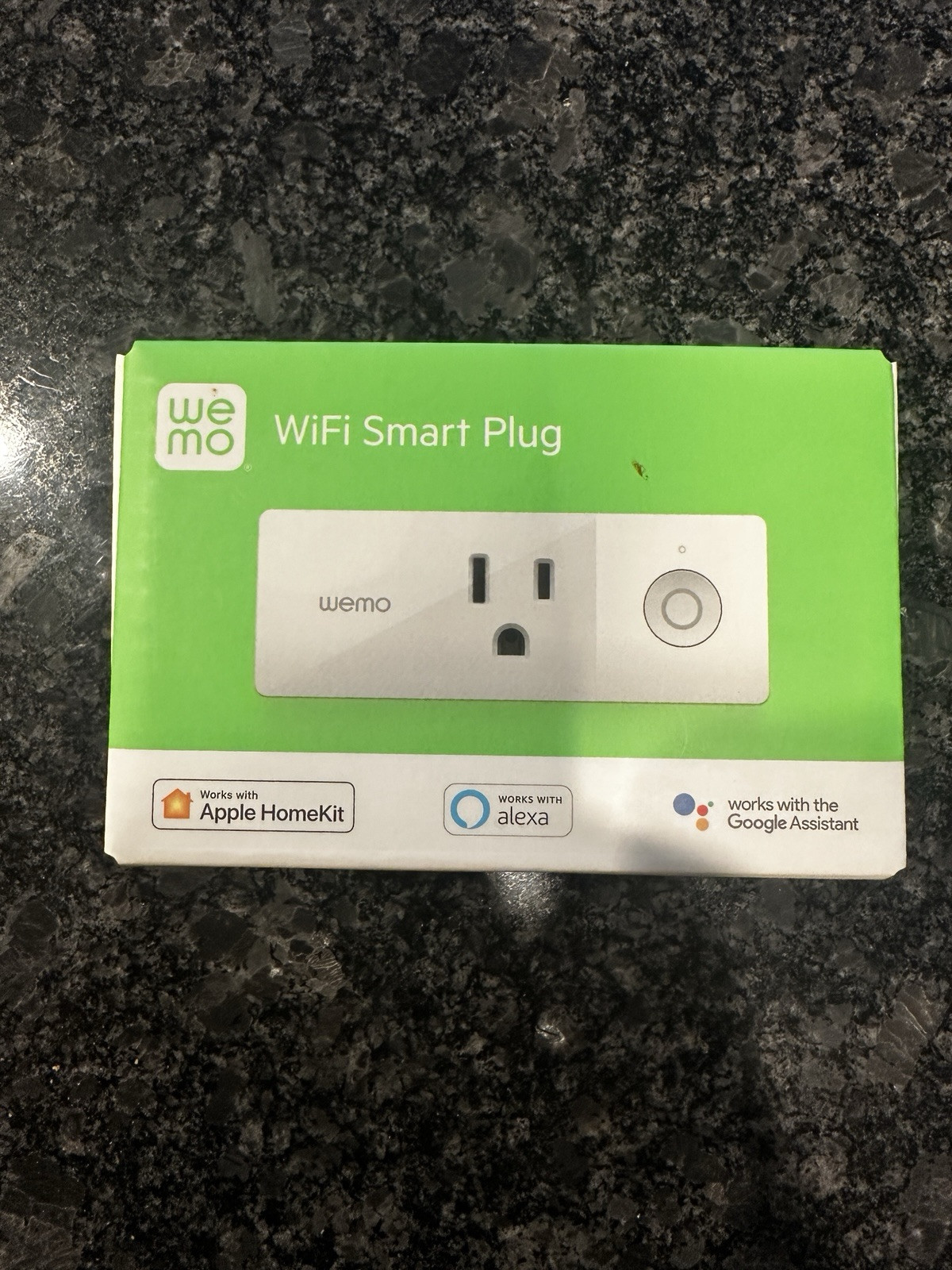 WeMo WiFi Enabled Mini Smart Plug - White (F7C063)