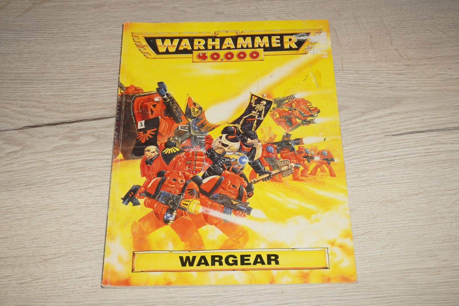 Warhammer 40k Wargear Reference Manual Book
