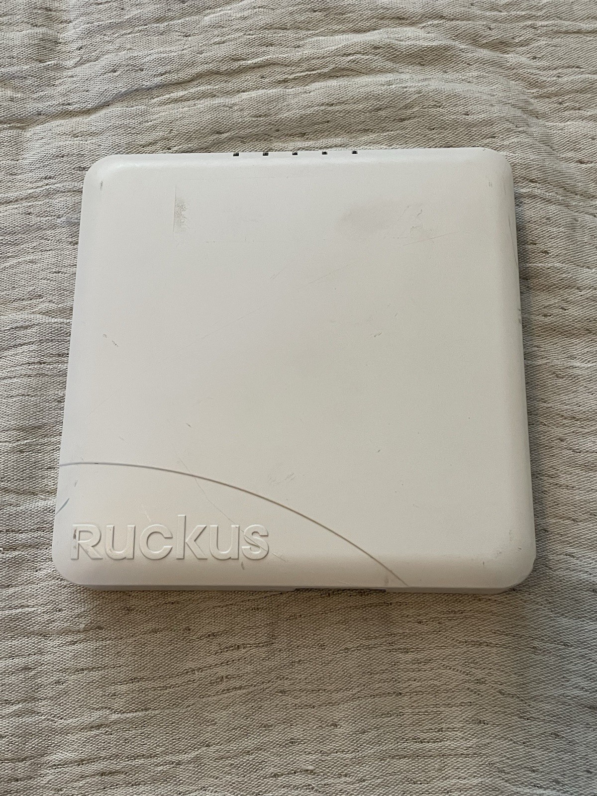Ruckus Zoneflex R500 White Dualband Wireless Access Point WiFi Network