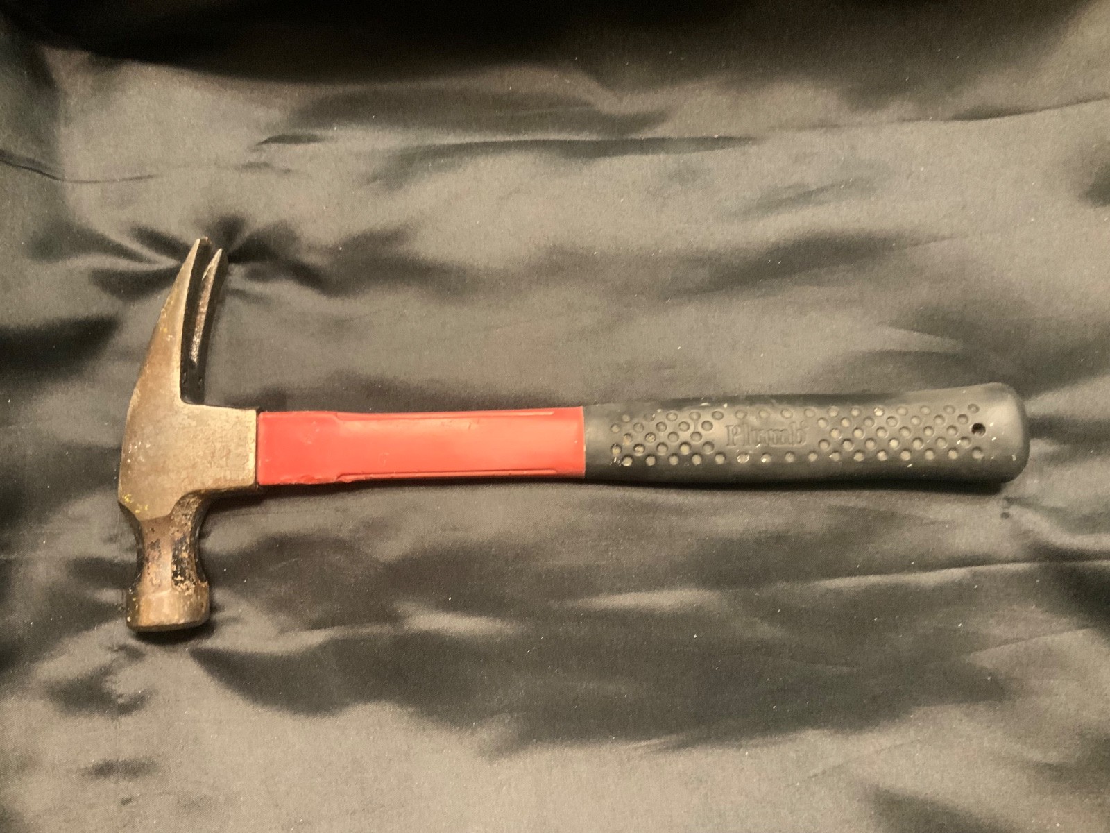 Plumb claw hammer fiber glass handle, cushion grip Total weight 1 lb 8 oz
