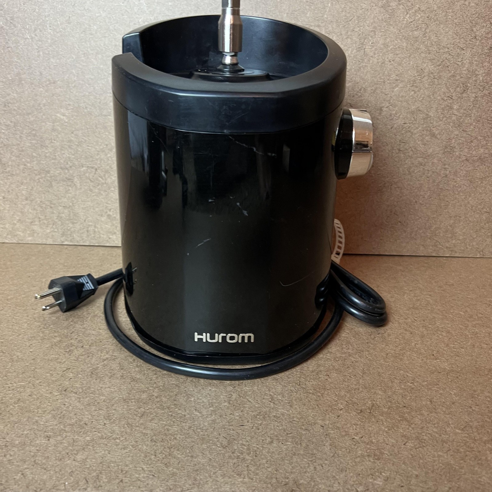 Hurom Silvercrest SMWC 700 A4 Masticating Juicer Black Cold Press Vegetable