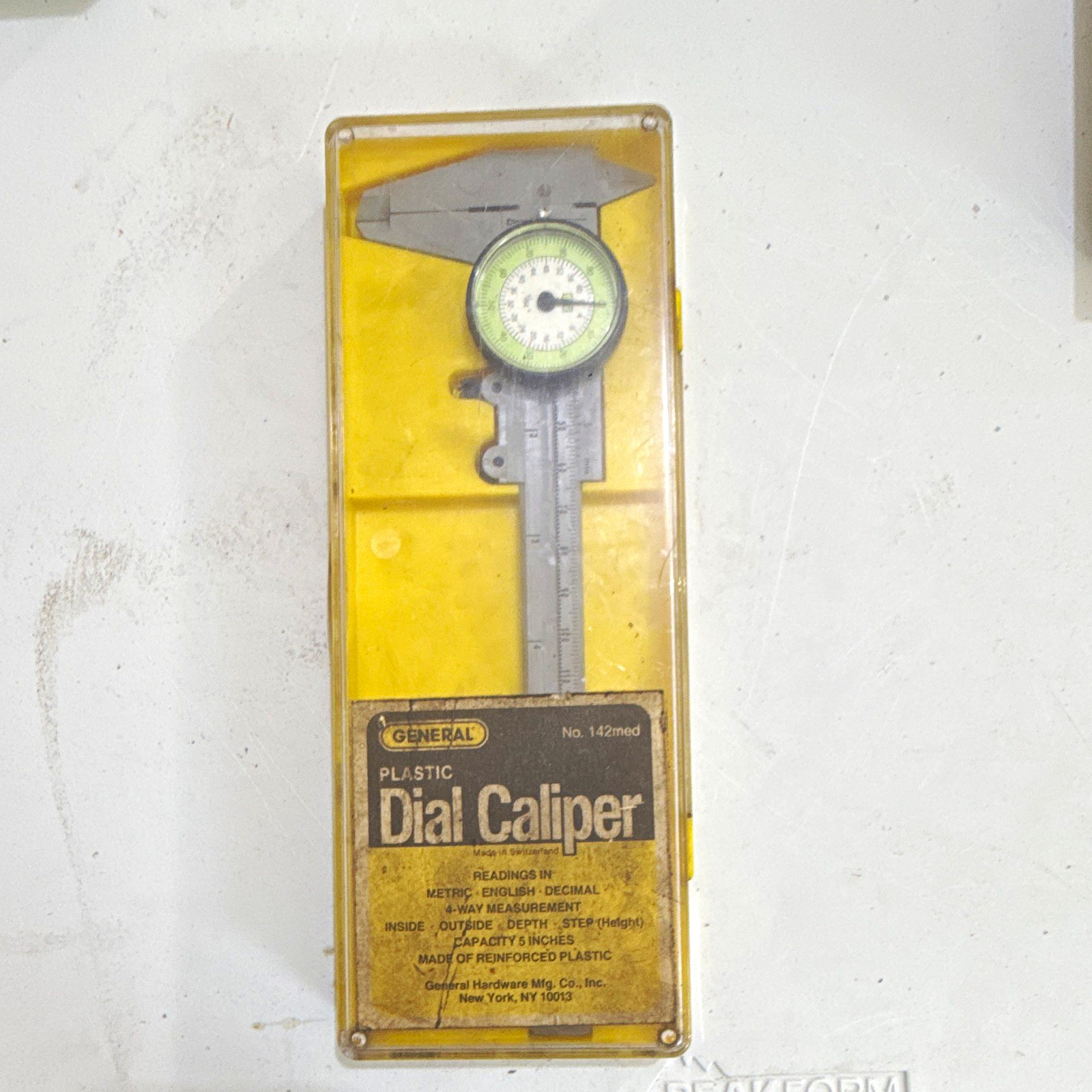 General Dial Caliper 0-6 in Range Green Dial w/ Case MPN 142med