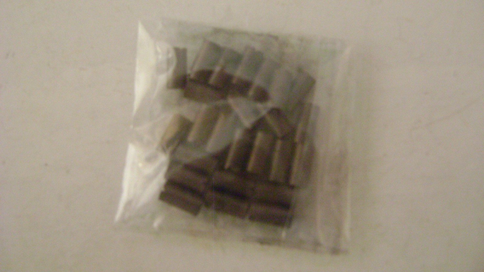 Lionel 622-121 Carbon Brushes (pkg. of 25)