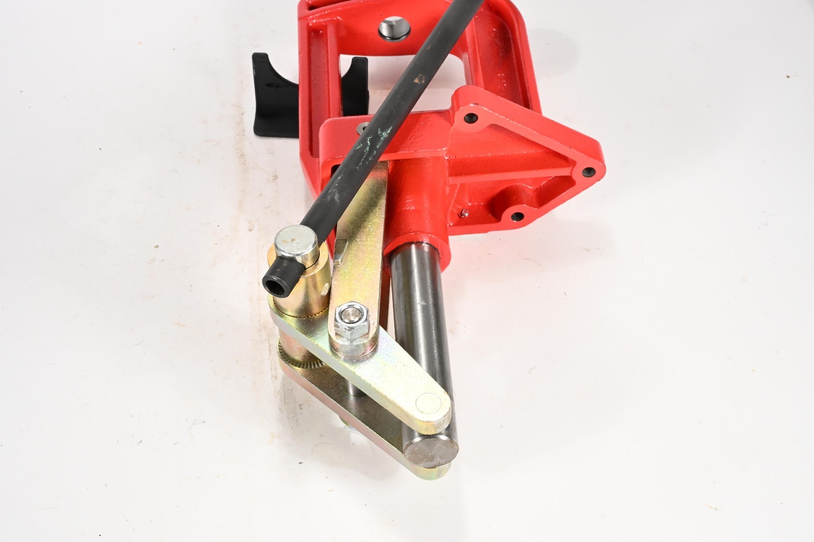 Lee Precision Classic Cast Press - Red