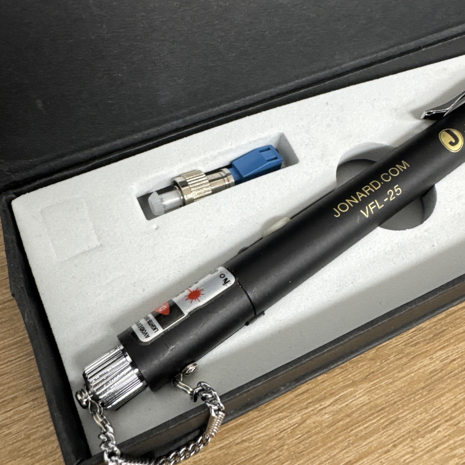 Jonard tools VFL-25 Visual Fault Locator Kit Fiber Optic