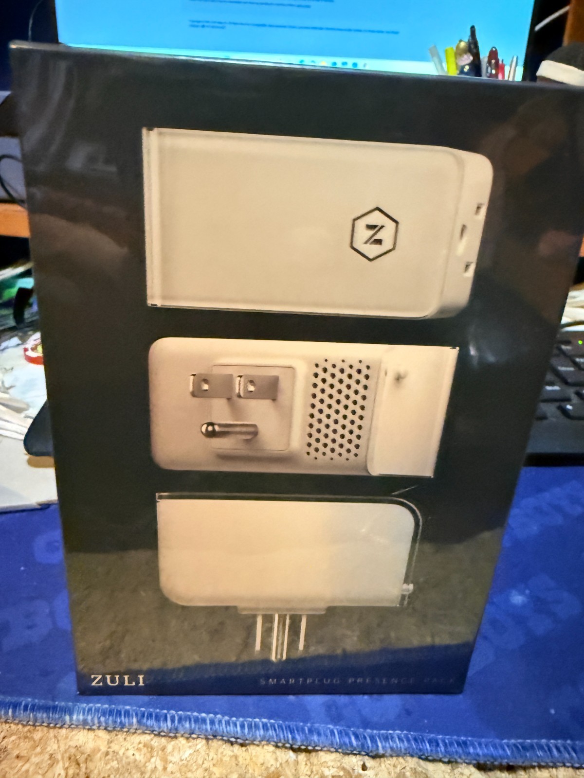 Zuli Smartplug Presence--Home Control Dimmer--EnergyMonitor--Timer--3 pk
