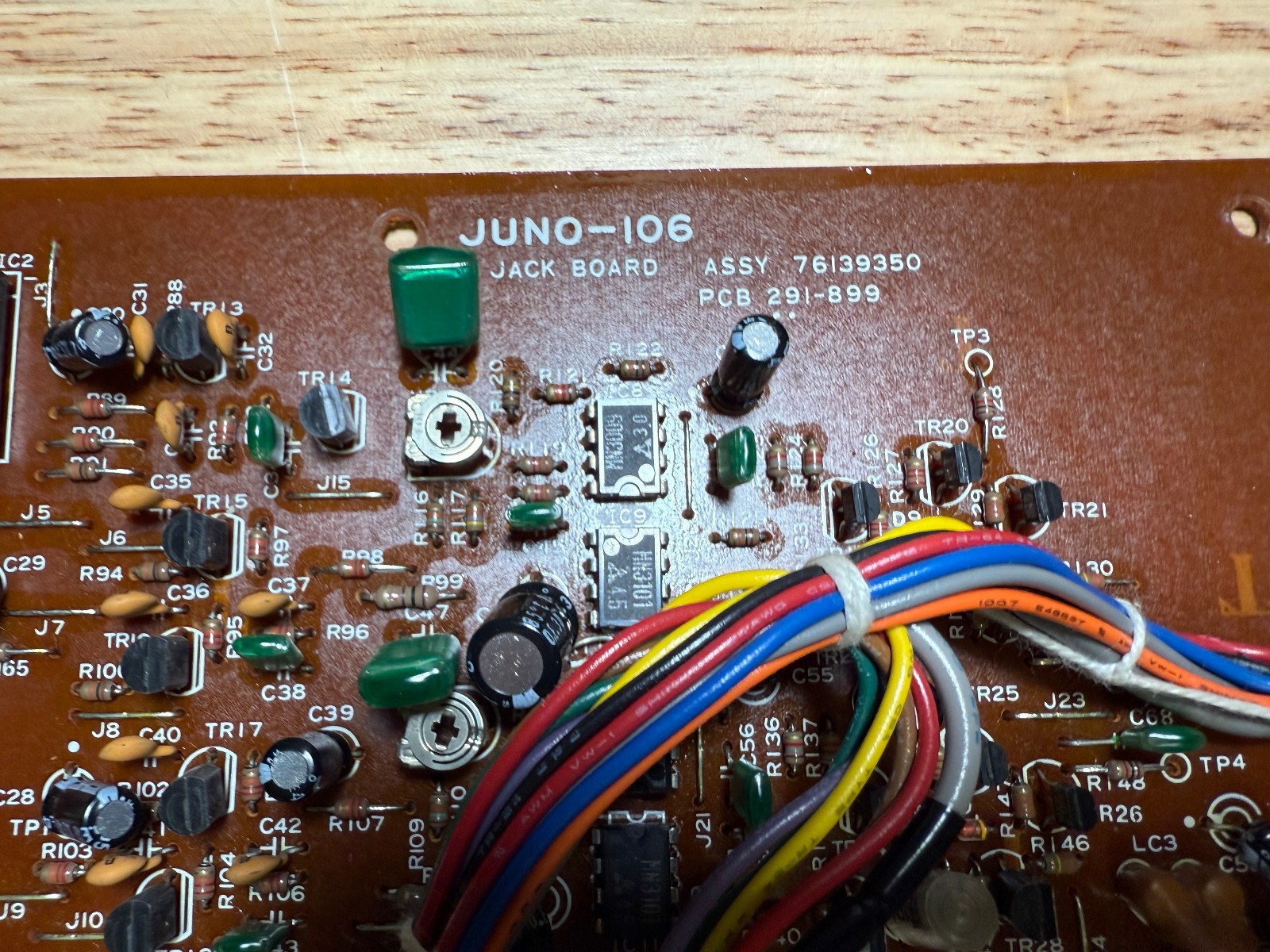 Roland Juno 106 Output Board