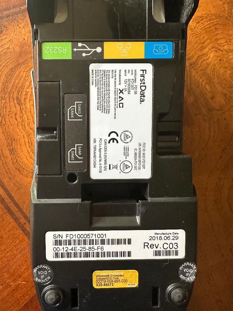 First Data FD130 Duo Credit Card Terminal Reader W/ First Data FD-35 Pin Pad