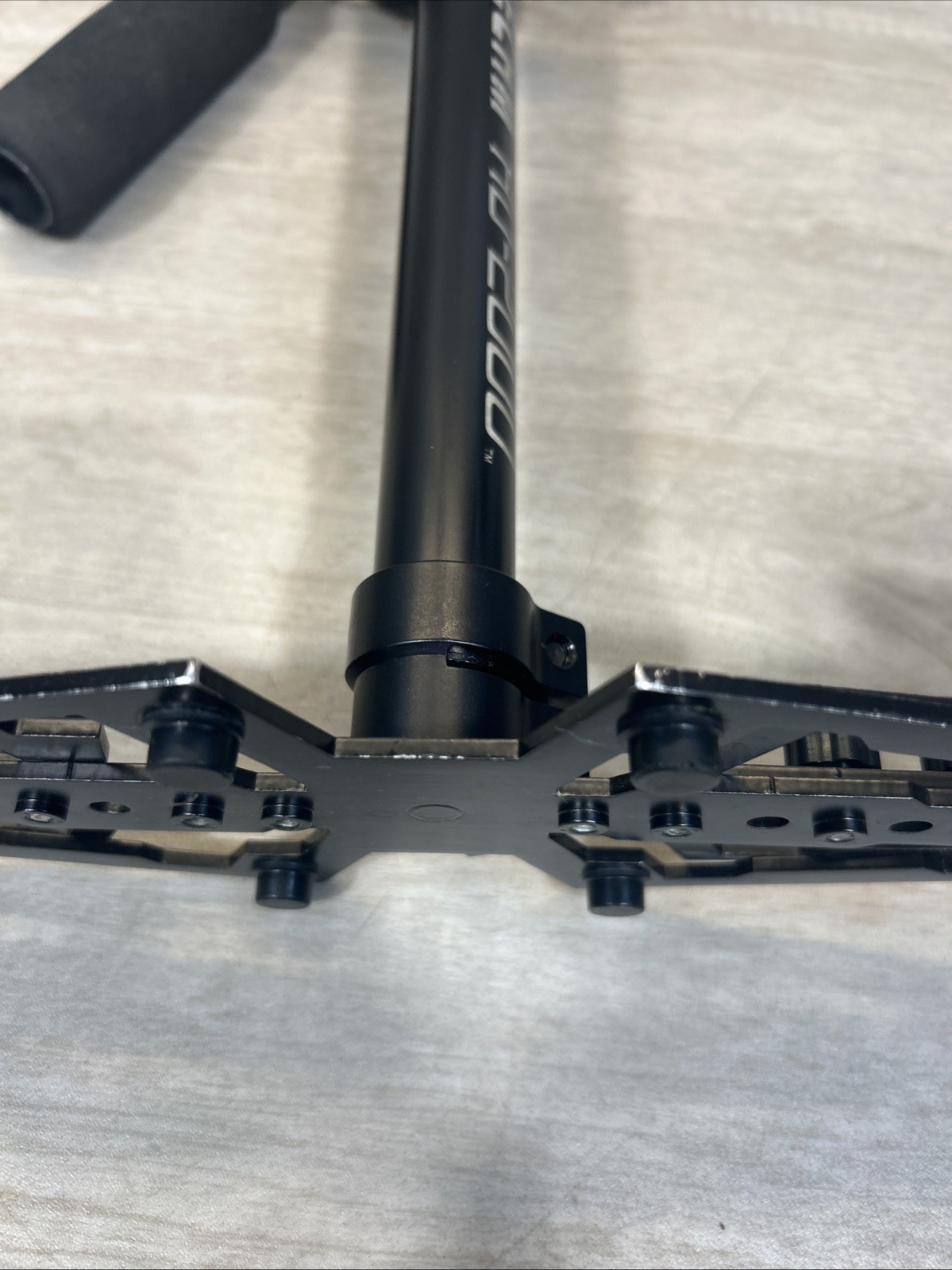 Glidecam HD-2000 Camera Stabilizer w/ Quick Release System W Weights