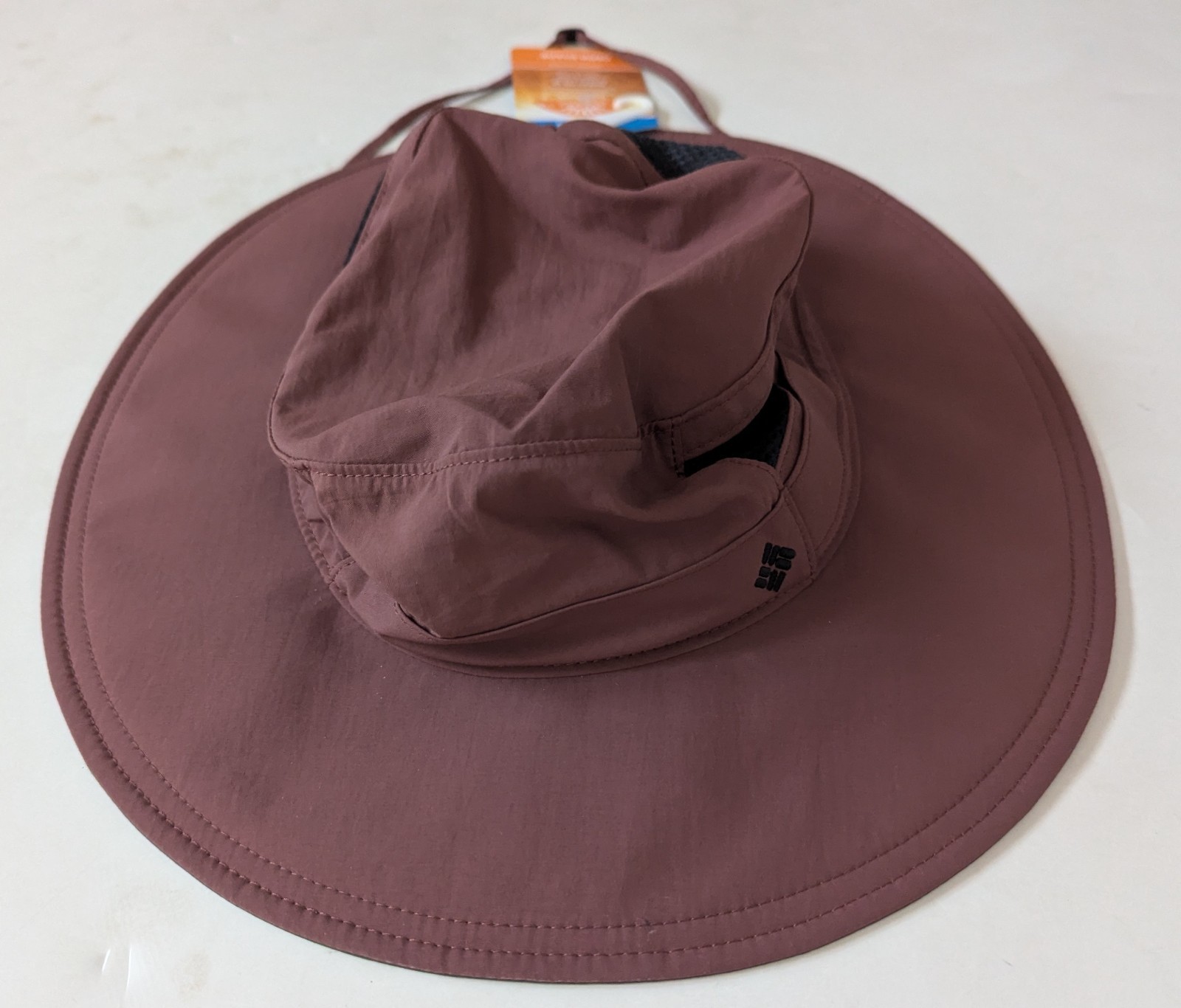 Columbia Tillie Creek  Booney man dark red  hat size  OSFA  Brand New