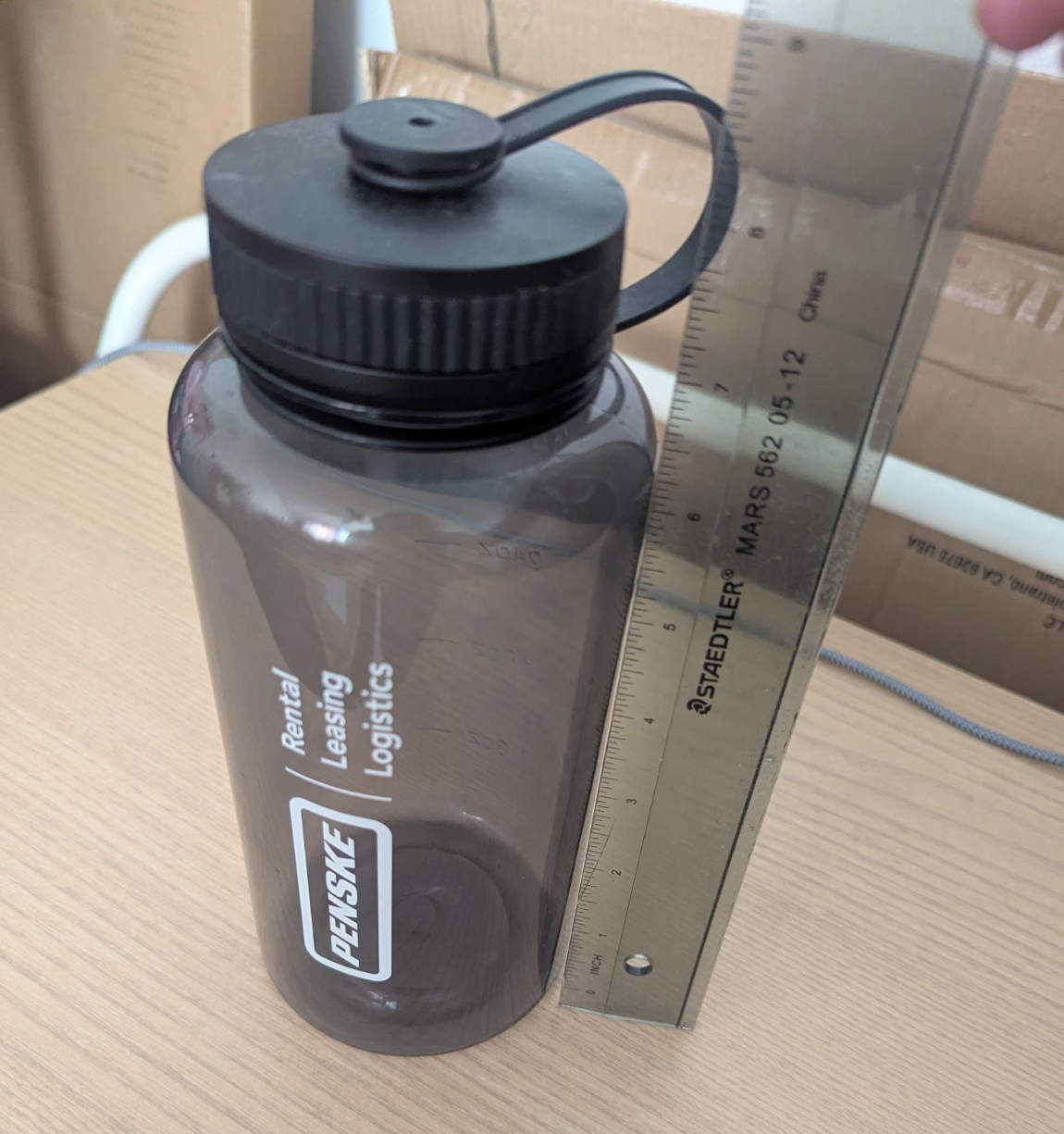 Penske Water Bottle 32 oz