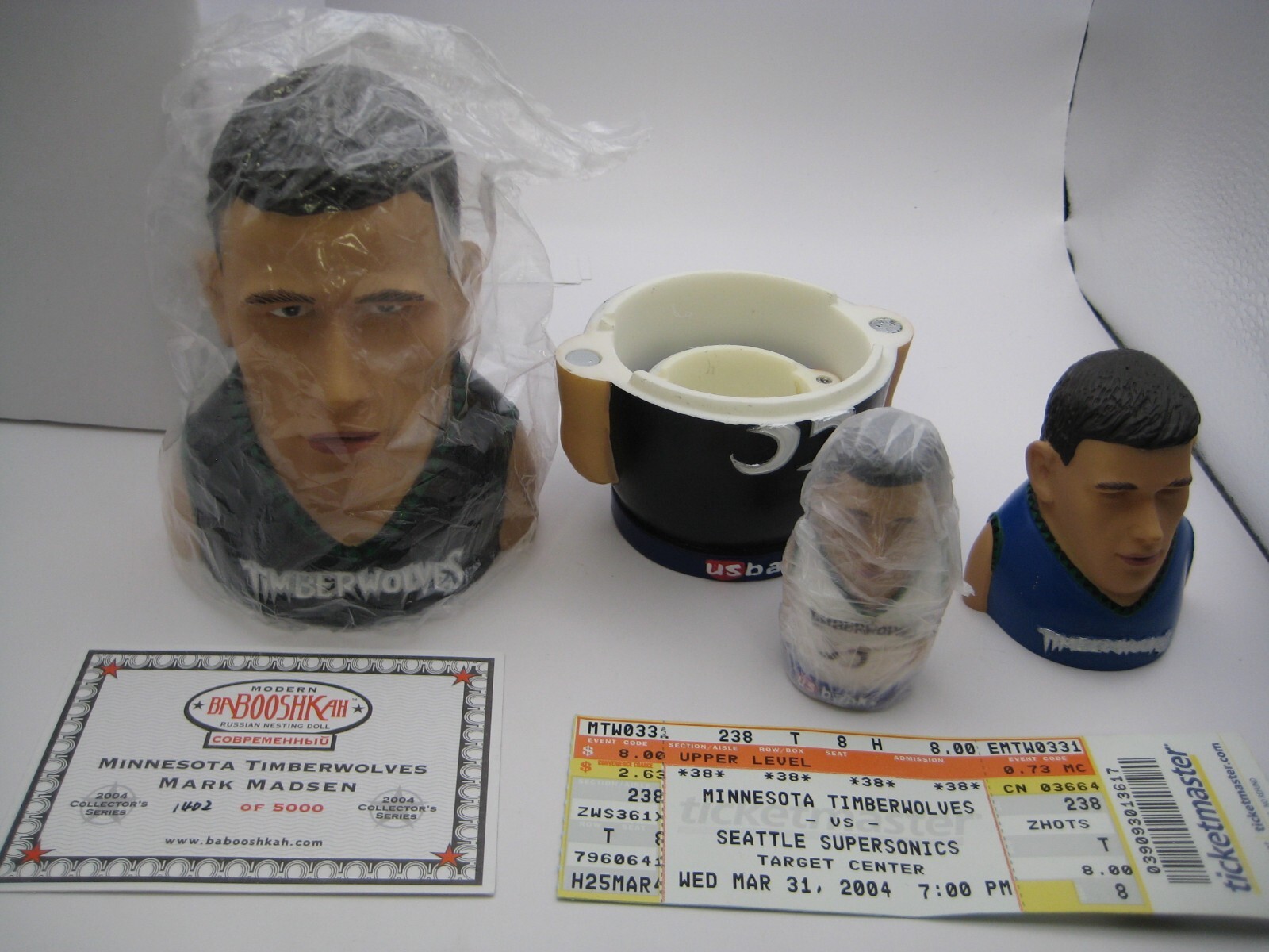 MARK MADSEN MINNESOTA TWOLVES BOBBLEHEAD WITH GAME TICKET STUB FREE SHIPPING!