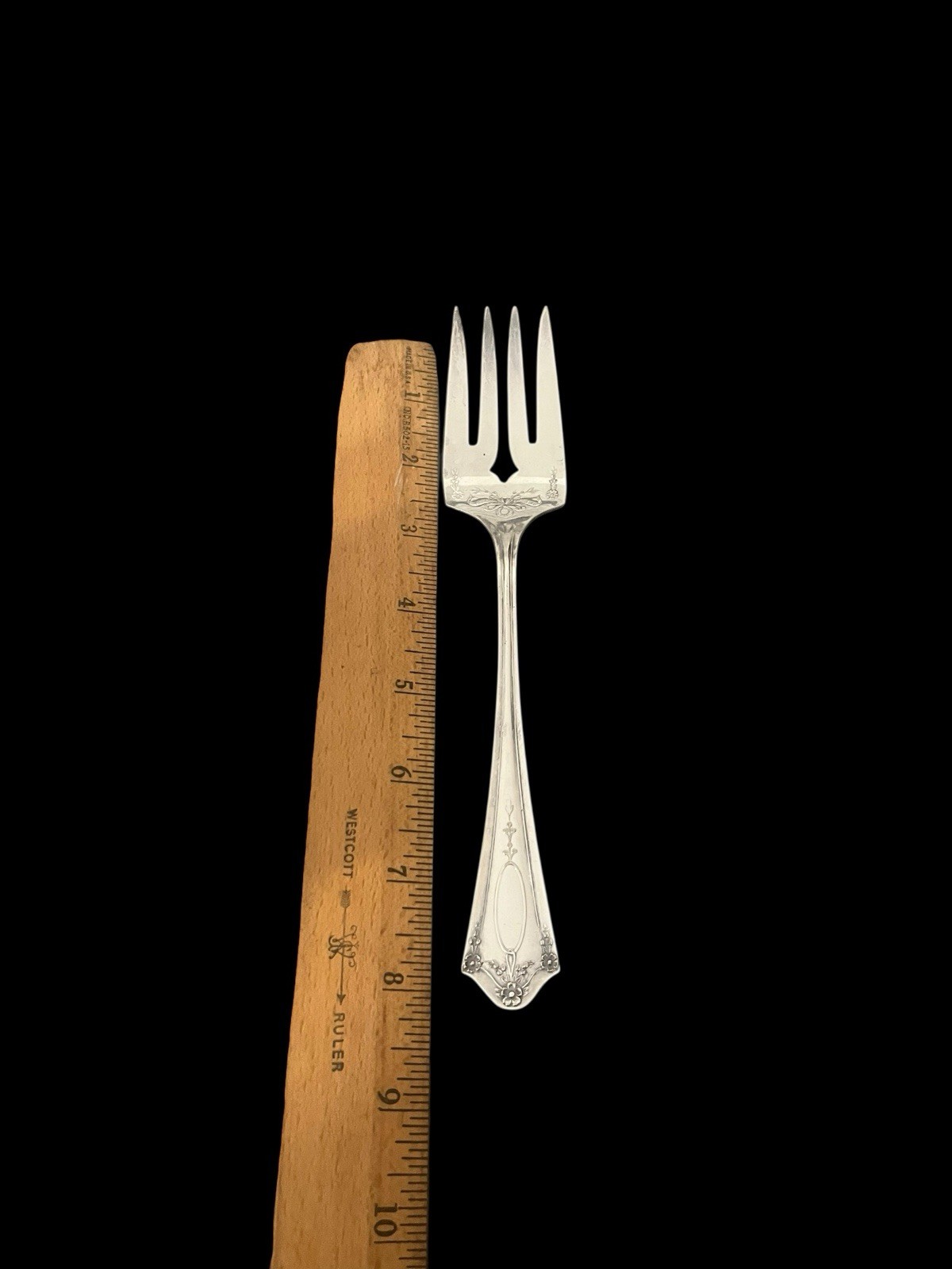 VTG Oneida Community Medium Solid Cold Meat Serving Fork Par Plate