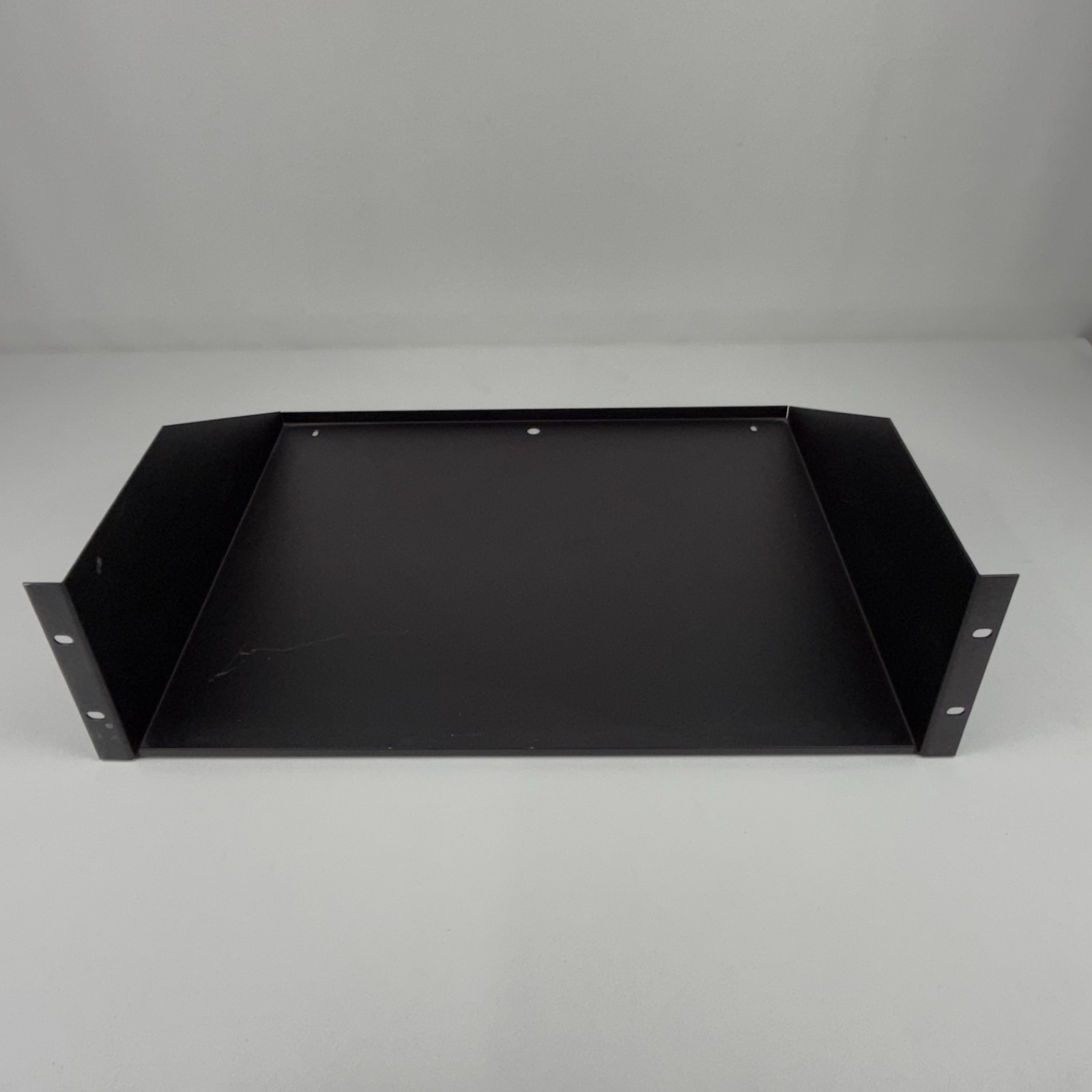 Middle Atlantic 2U Rack Mount Server Storage Shelf 15" Depth (Std Width 19")