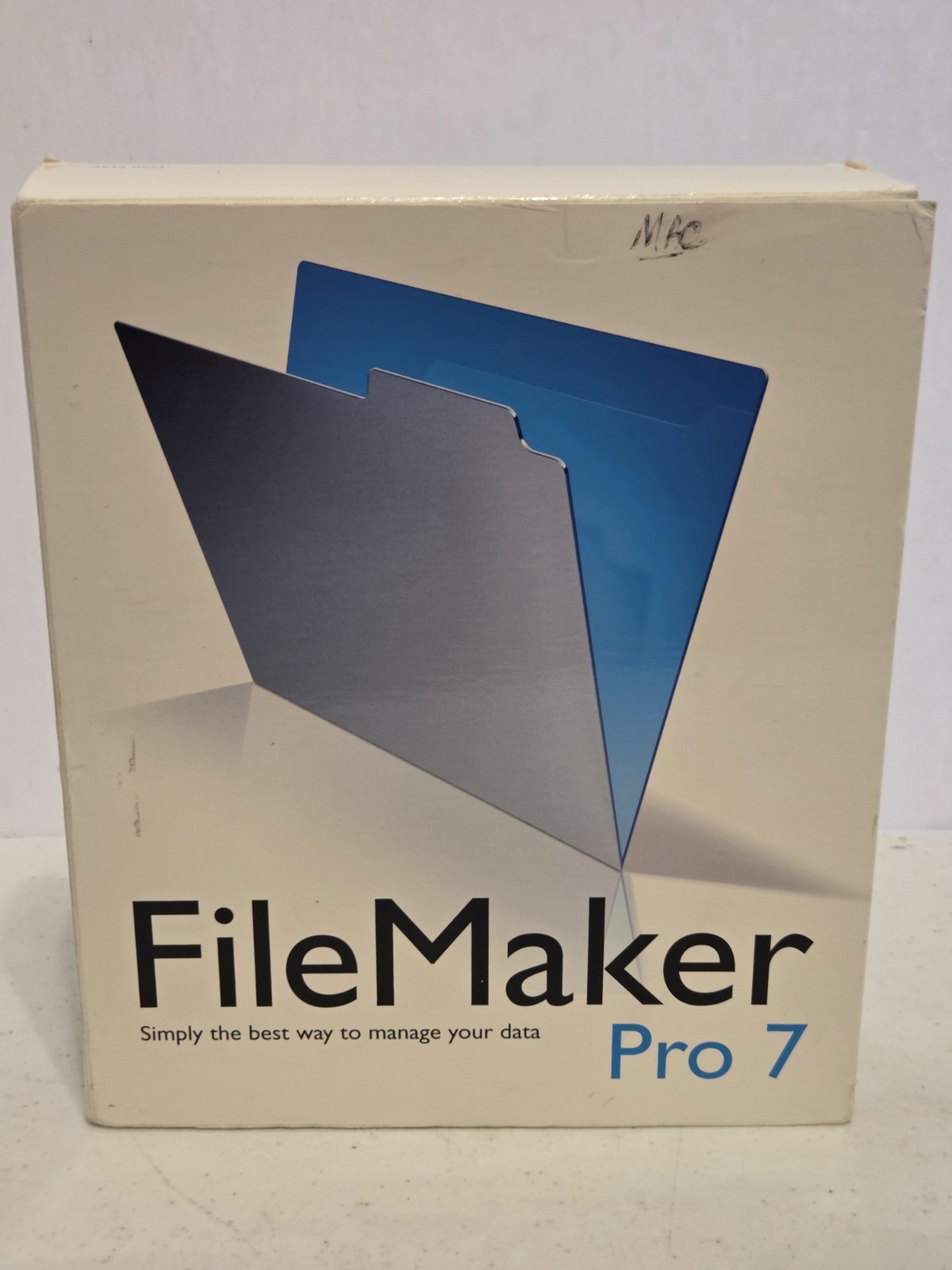 FileMaker Pro 7 Software for Mac Complete Box  Manuals & License Keys