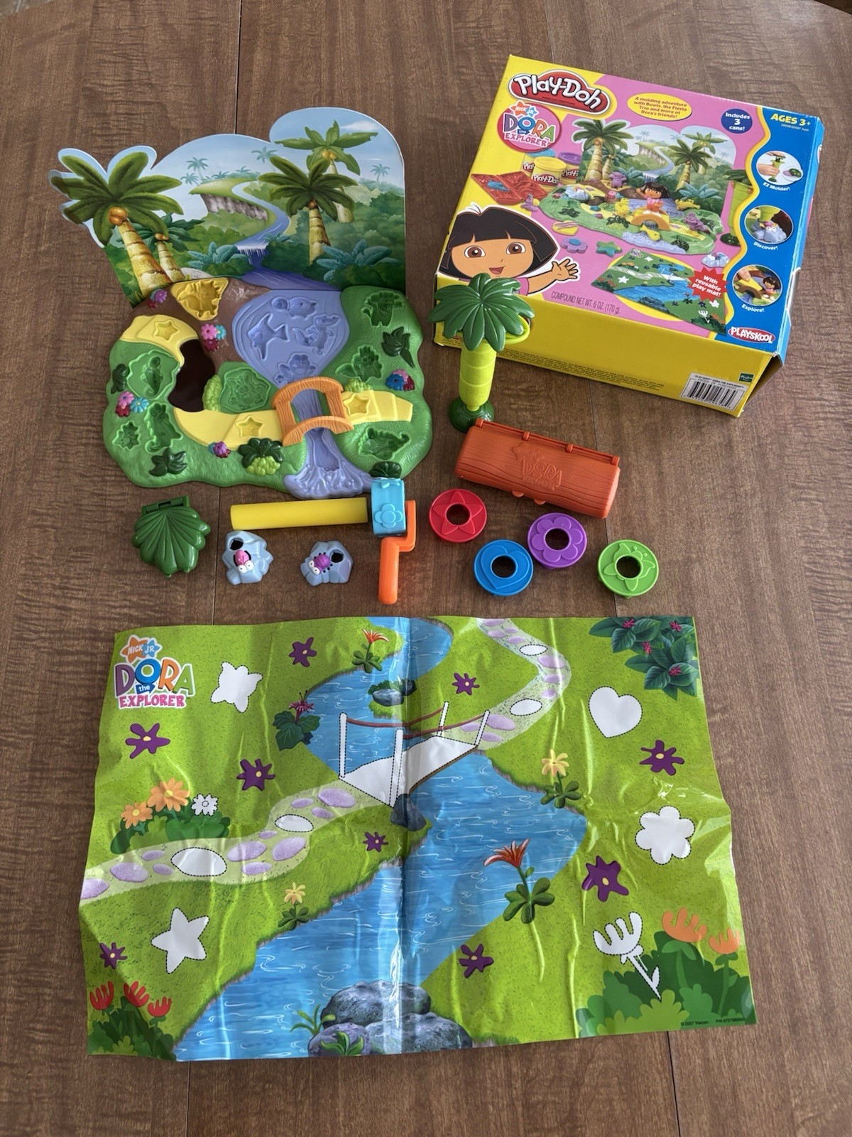 Nick Jr. Dora The Explorer Play-Doh Set - NO Dora Figure