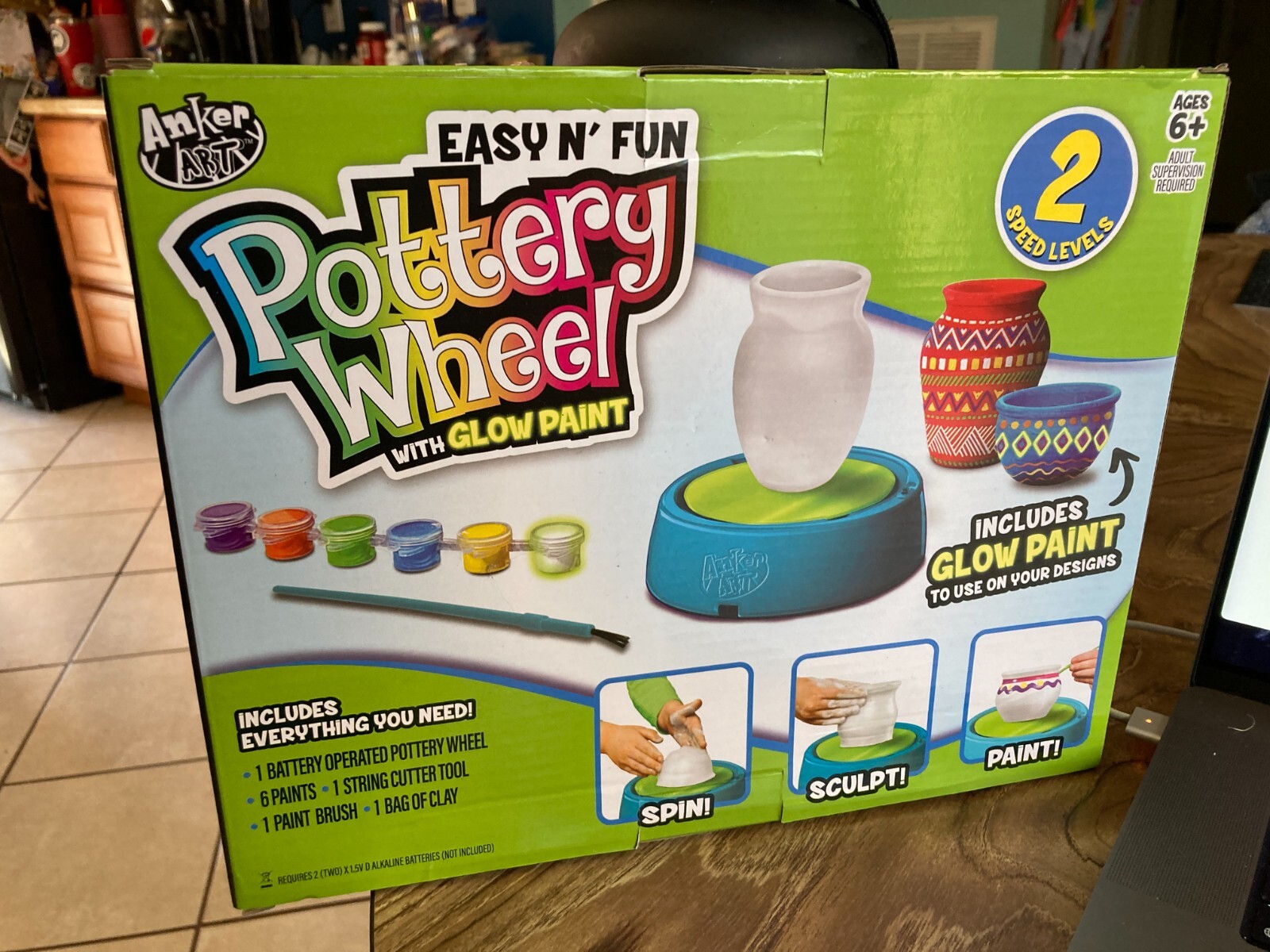 Anker ART Easy N Fun Pottery Wheel Craft Sculpt Kit with Glow Paint NEW Sealed