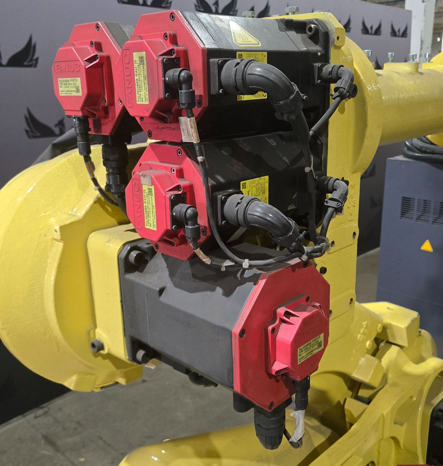 Fanuc R-2000iB/210F Complete with R-30iA Controller USED