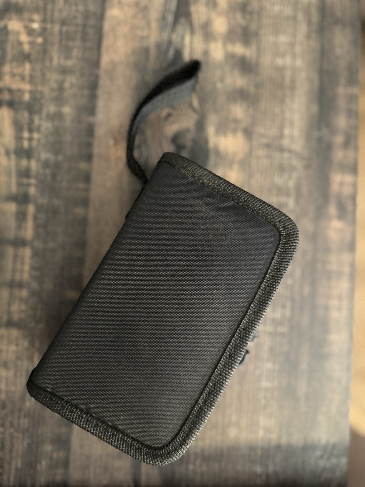 TENS AA (Transcutaneous Electrical Nerve Stimulation)