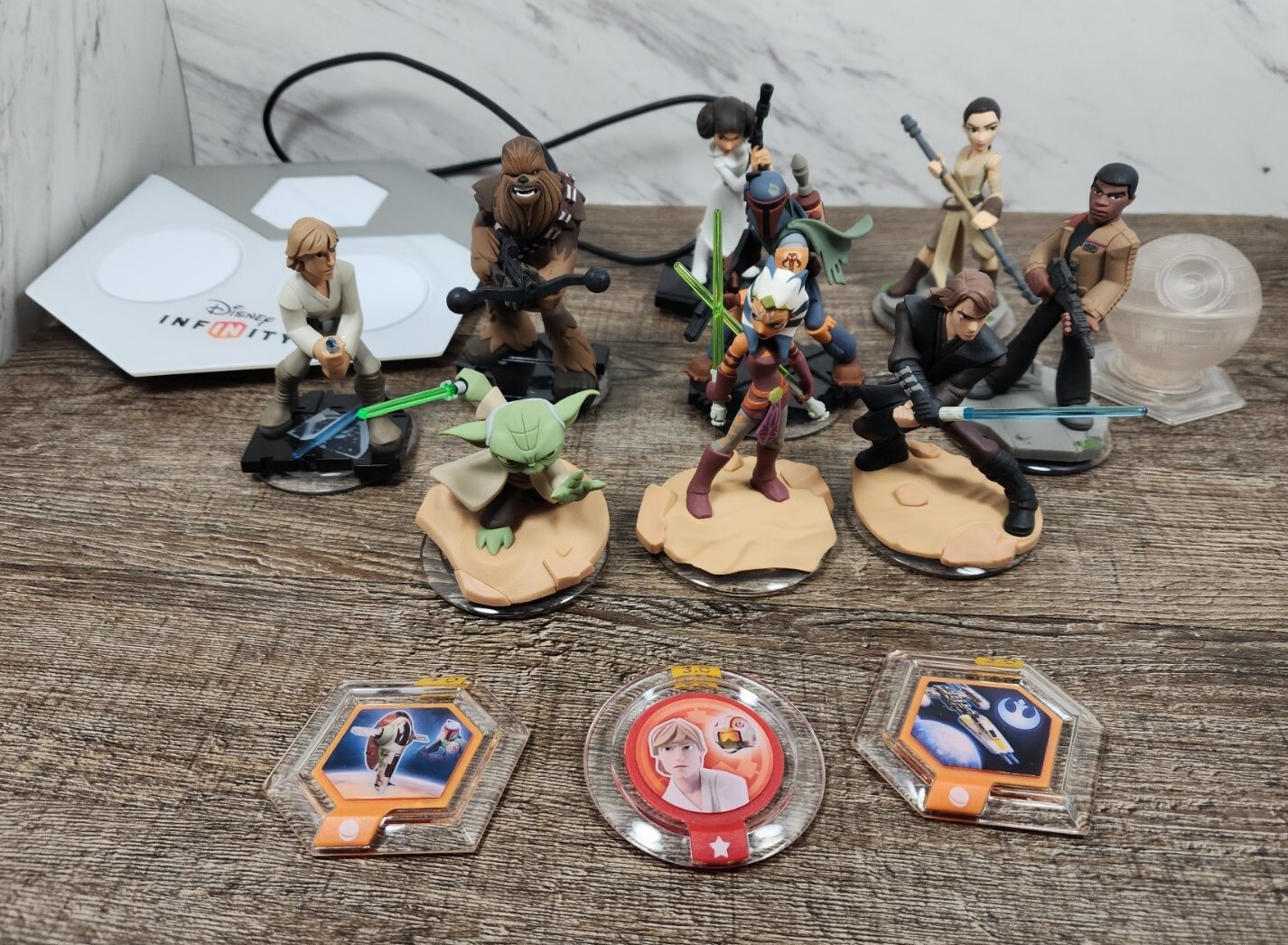 ☆~Disney Infinity 3.0 Star Wars: Character figures, Base Portal… 13 pcs mixed~☆