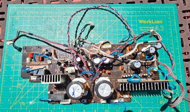 Yamaha RX-A2020 Main Power Supply Board YD469 Filter Capacitors Heat Sink OEM