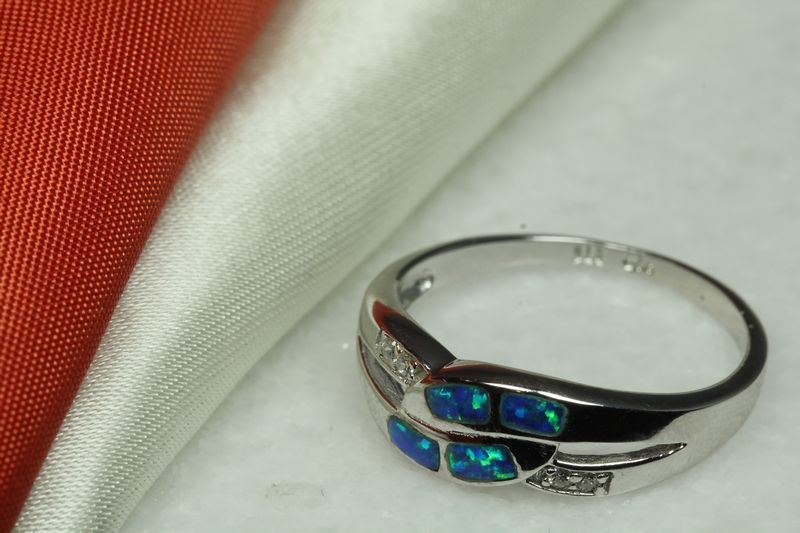 STERLING SILVER 925 OPAL INLAY CRISS CROSS RING WITH CZ ACCENTS~OR-6~BLNCT