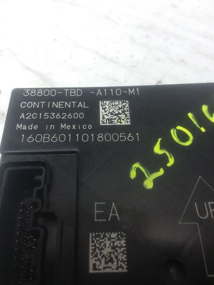 Body Control Module BCM Left Hand Dash Sedan LX Fits 18 CIVIC 38800-TBD-A11