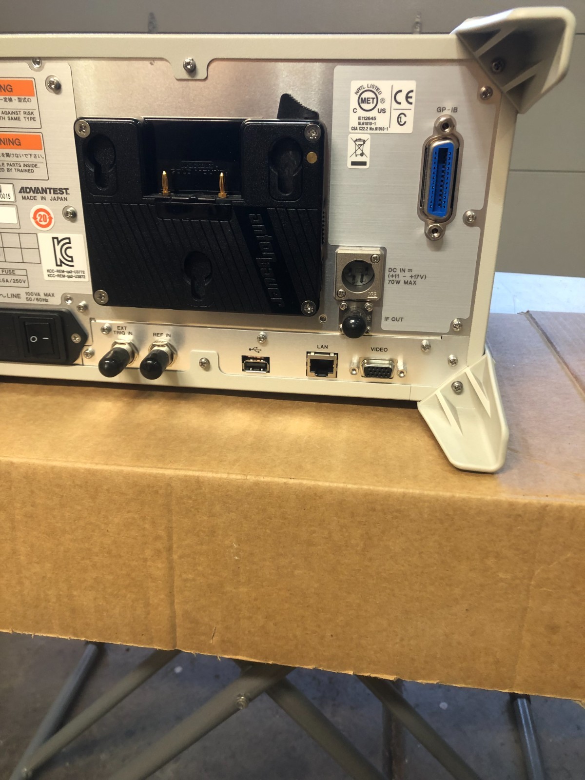 Advantest U3772 Portable Digital Microwave Spectrum Analyzer 9KHz-43GHz
