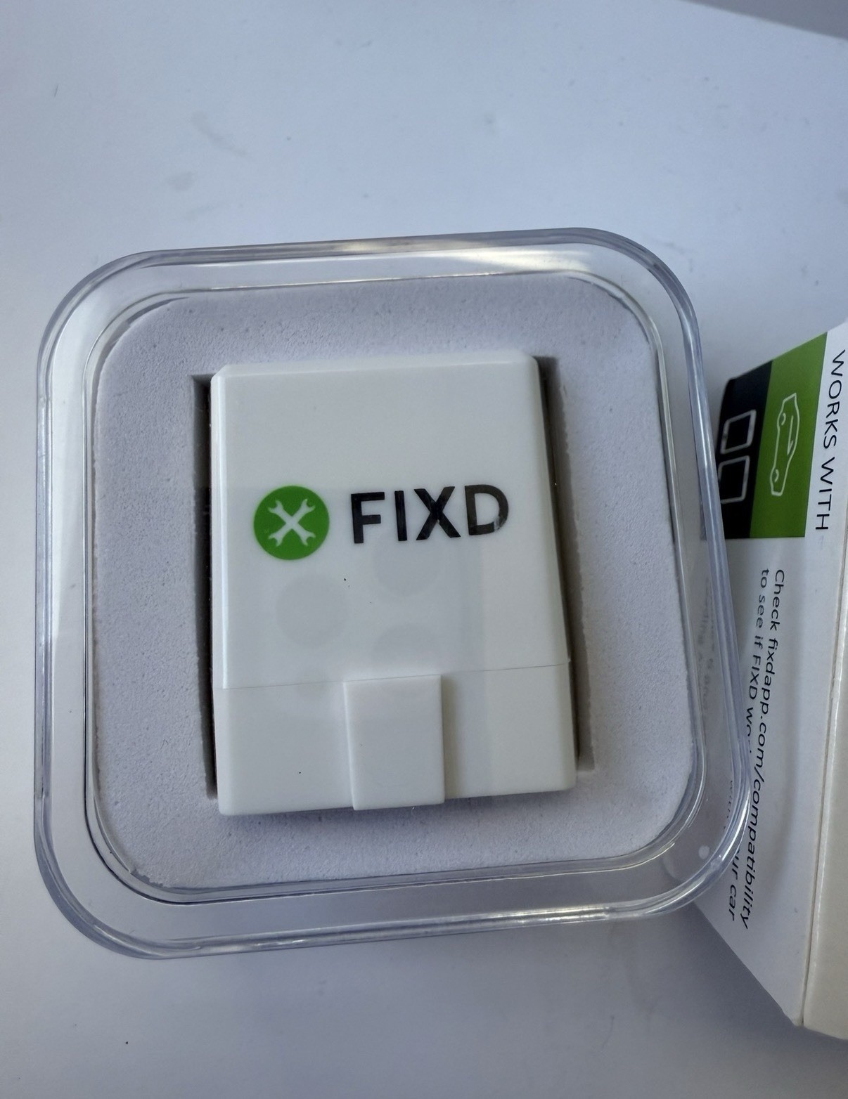 FIXD ACTIVE CAR HEALTH MONITOR ENGINE CODE READER DIAGNOSTIC SCANNER TOOL