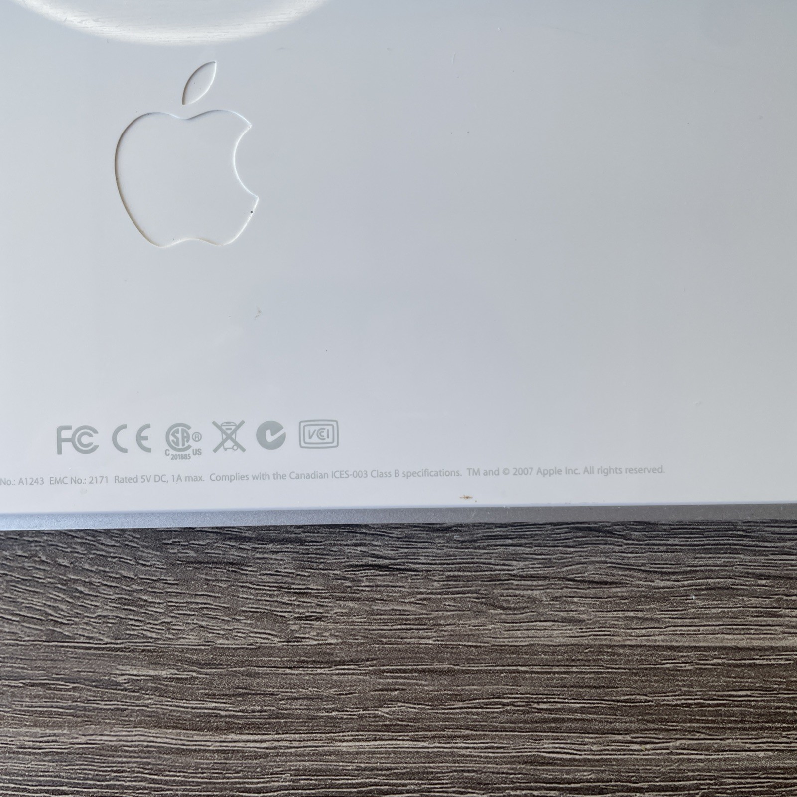 Keyboard Apple Silver,White Model:A1243 USB Wired – Tested