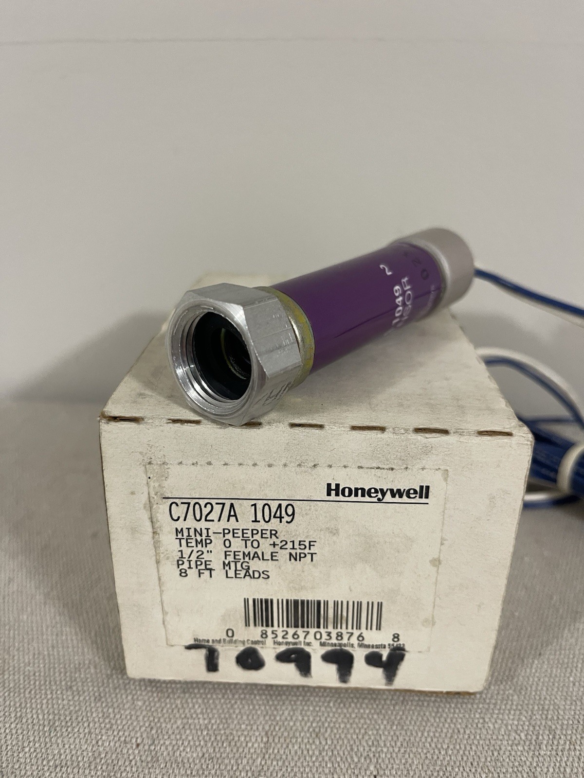 Honeywell C7027A1049 Flame Detector Sensor Mini-Peeper