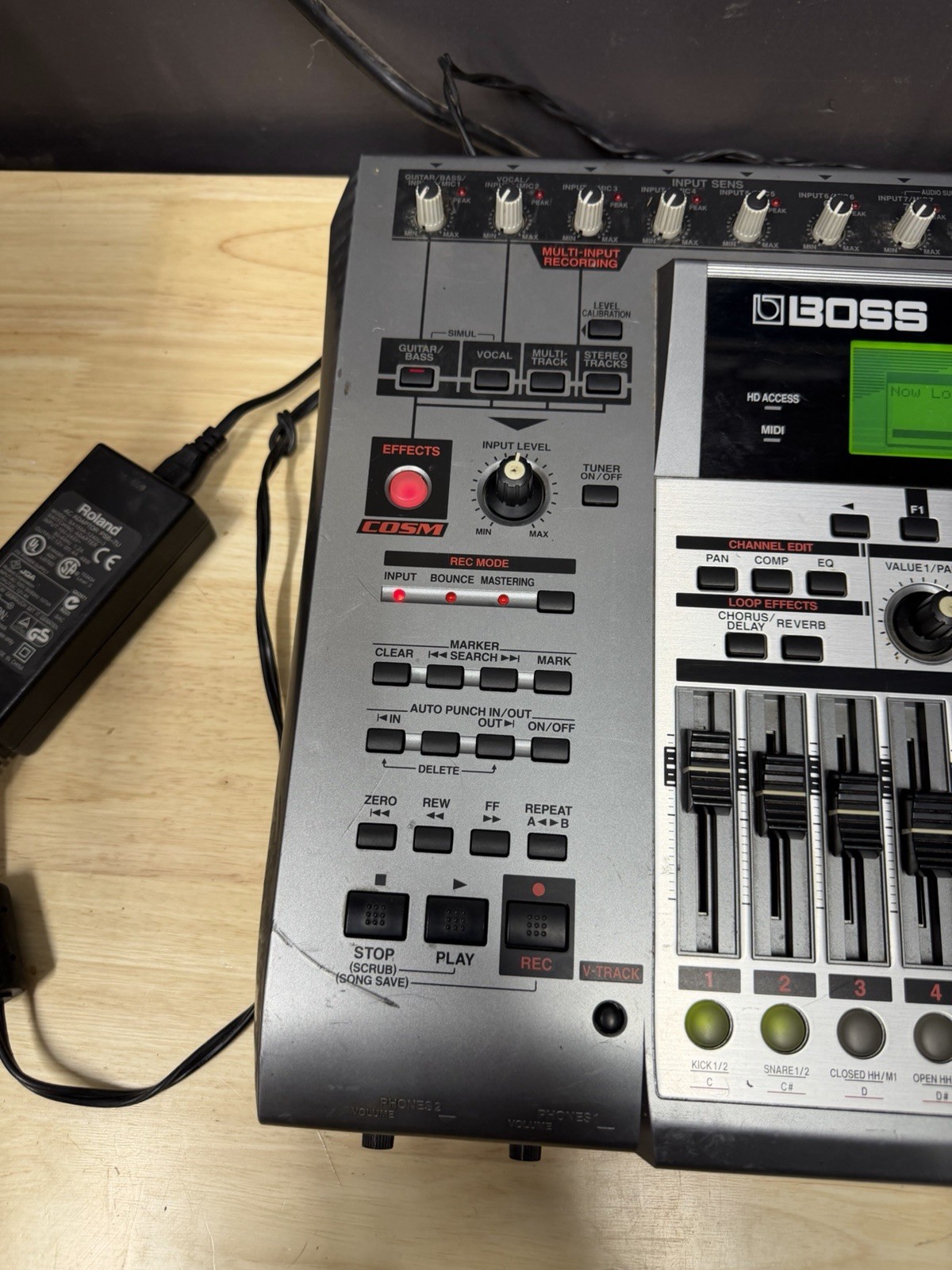 BOSS BR-1600CD Digital Multi Track Recorder. Tested See Pics!