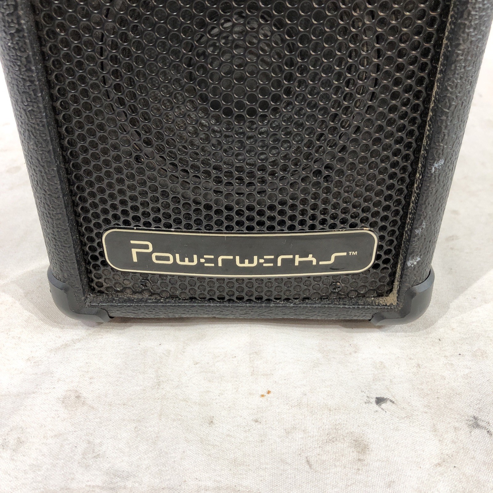 POWERWORKS PW50- Powers On