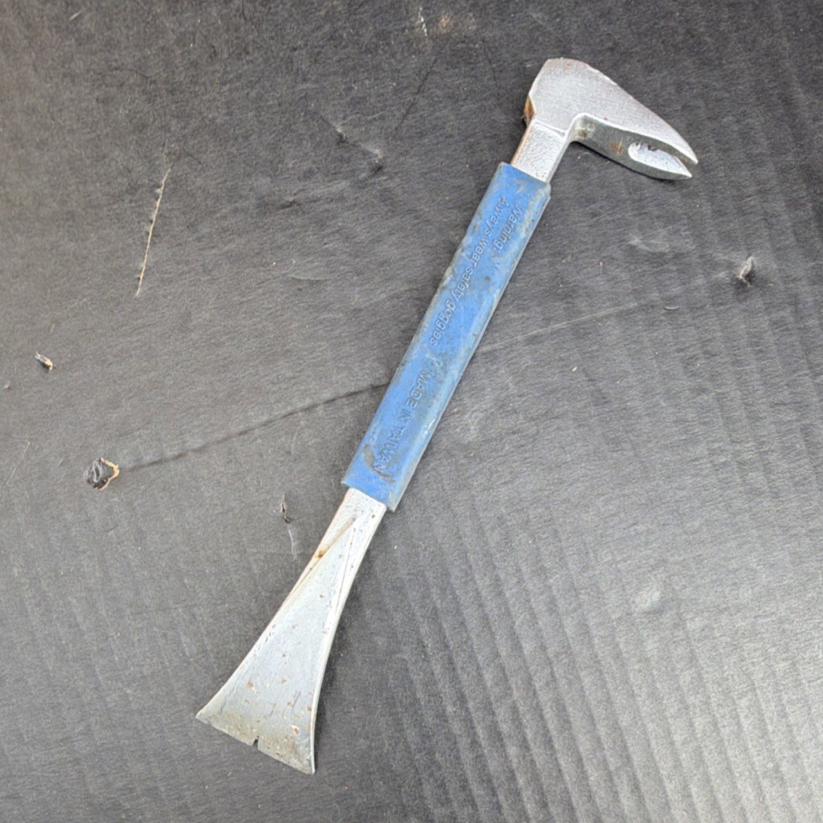 Estwing Steel Nail Puller Pry Bar Blue Handle Silver Finish Single Piece Tool