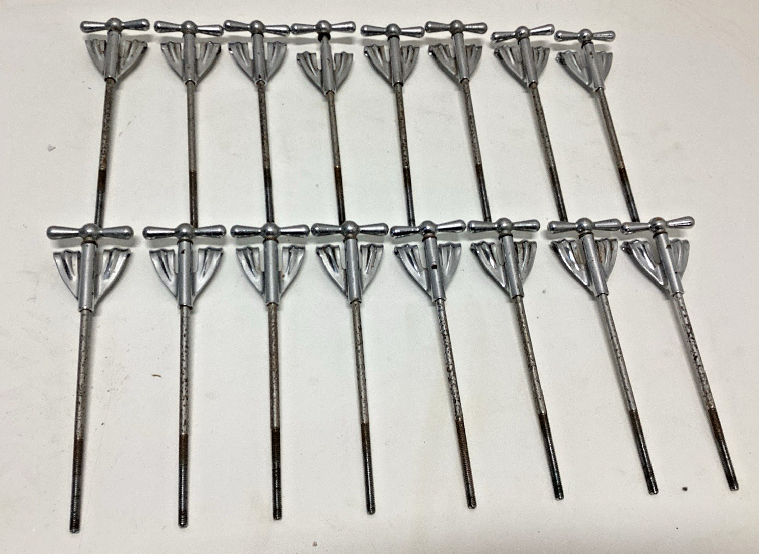 Set of 16 Ludwig Club Date Bass Drum Tension Rods and Claws Chrome 7" Length