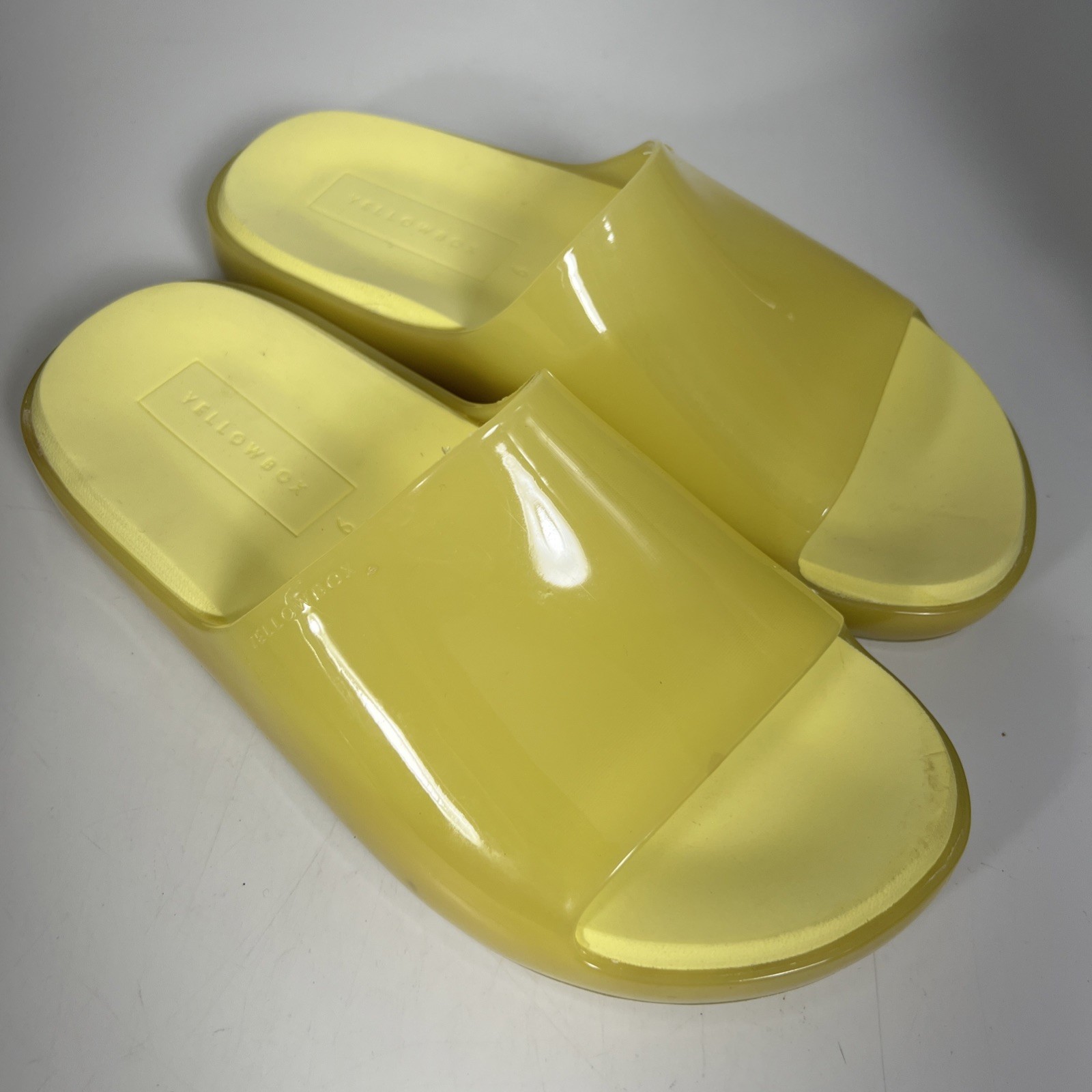 New Yellow Box Marana Jelly Women's Slides Yellow Cushy Soles Size 6 No Box