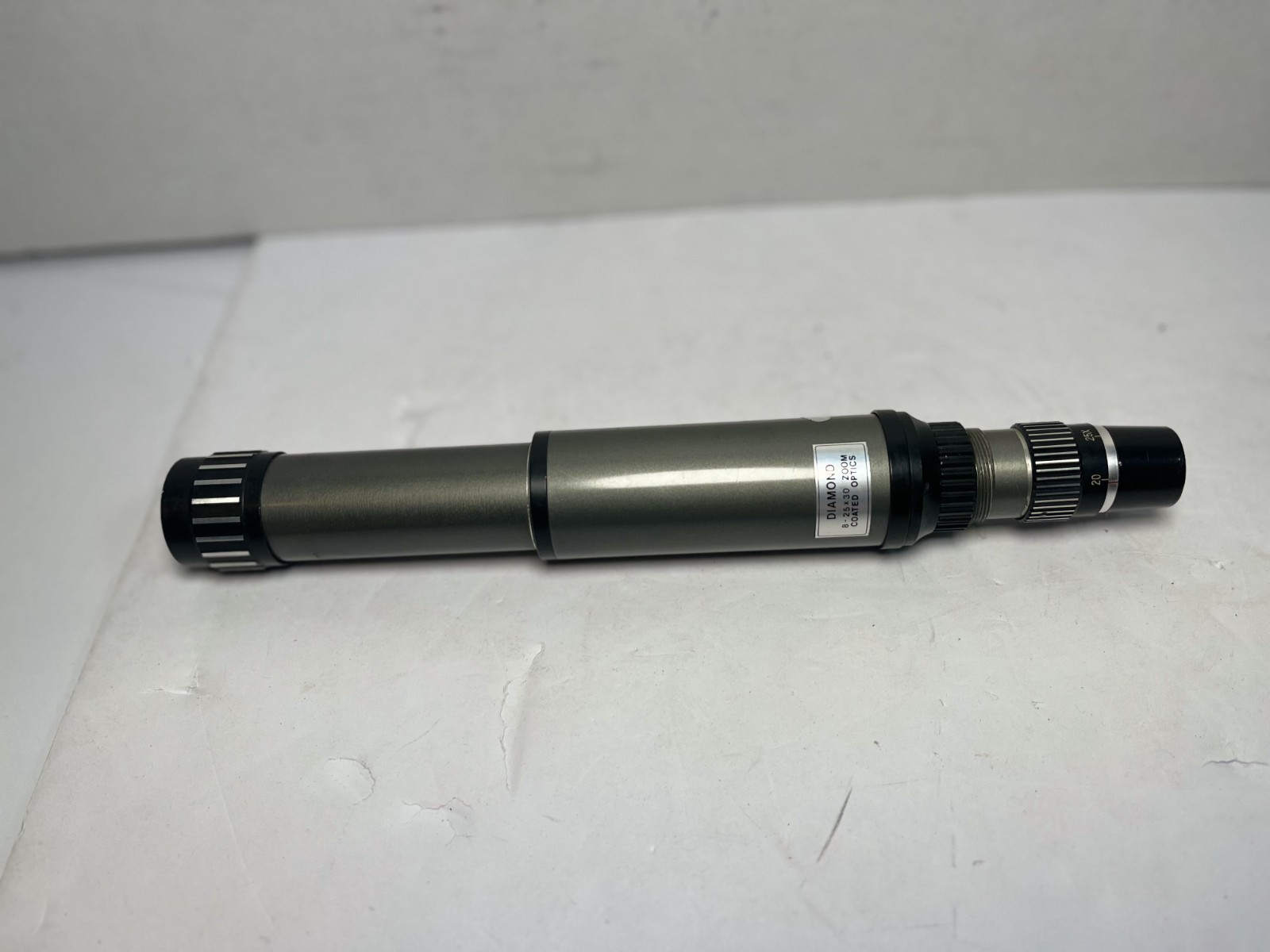 Diamond Monocular 8-25x30 Zoom Coated Optics