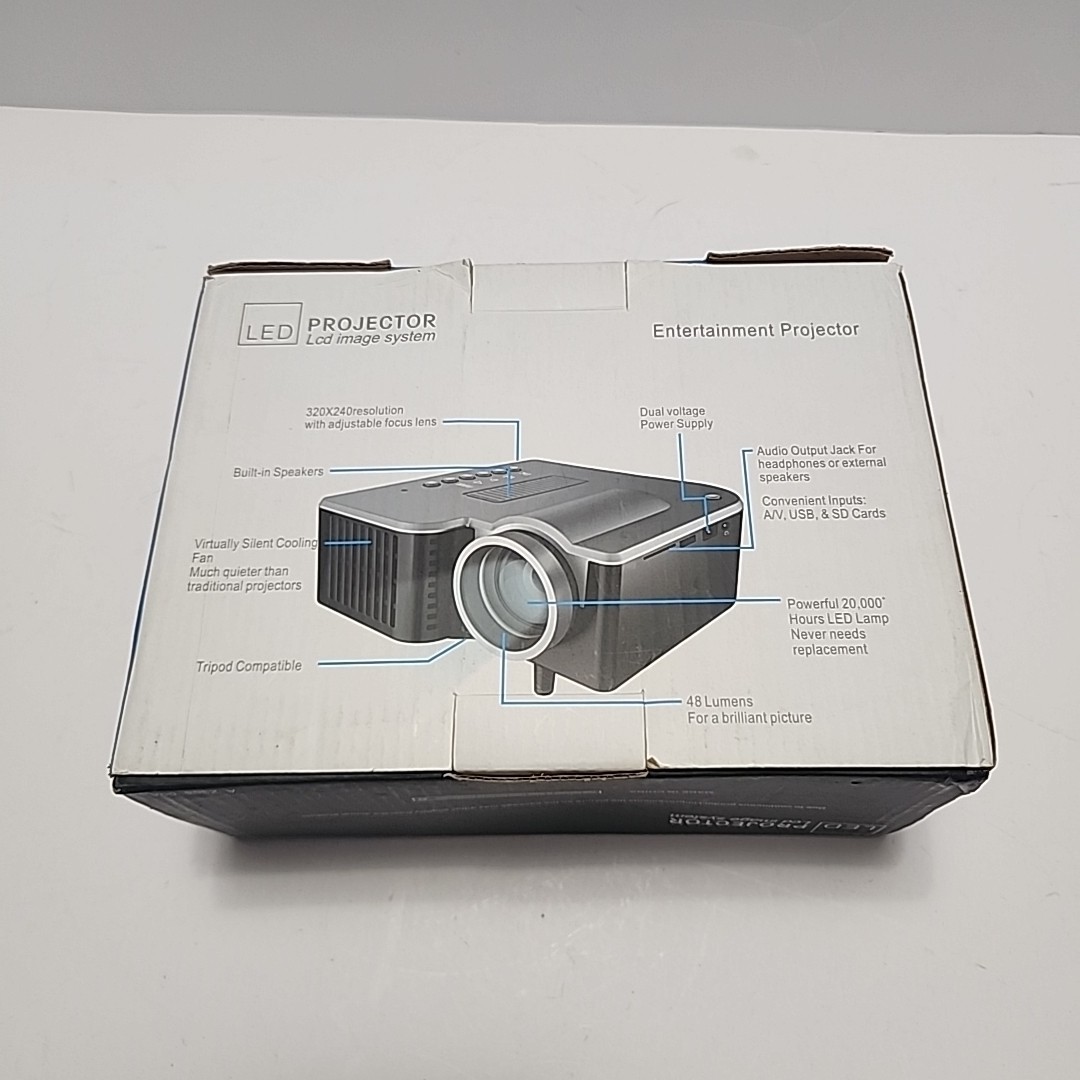 LED Entertainment Projector LCD Image System Projects Up To 60" (Portable Mini)