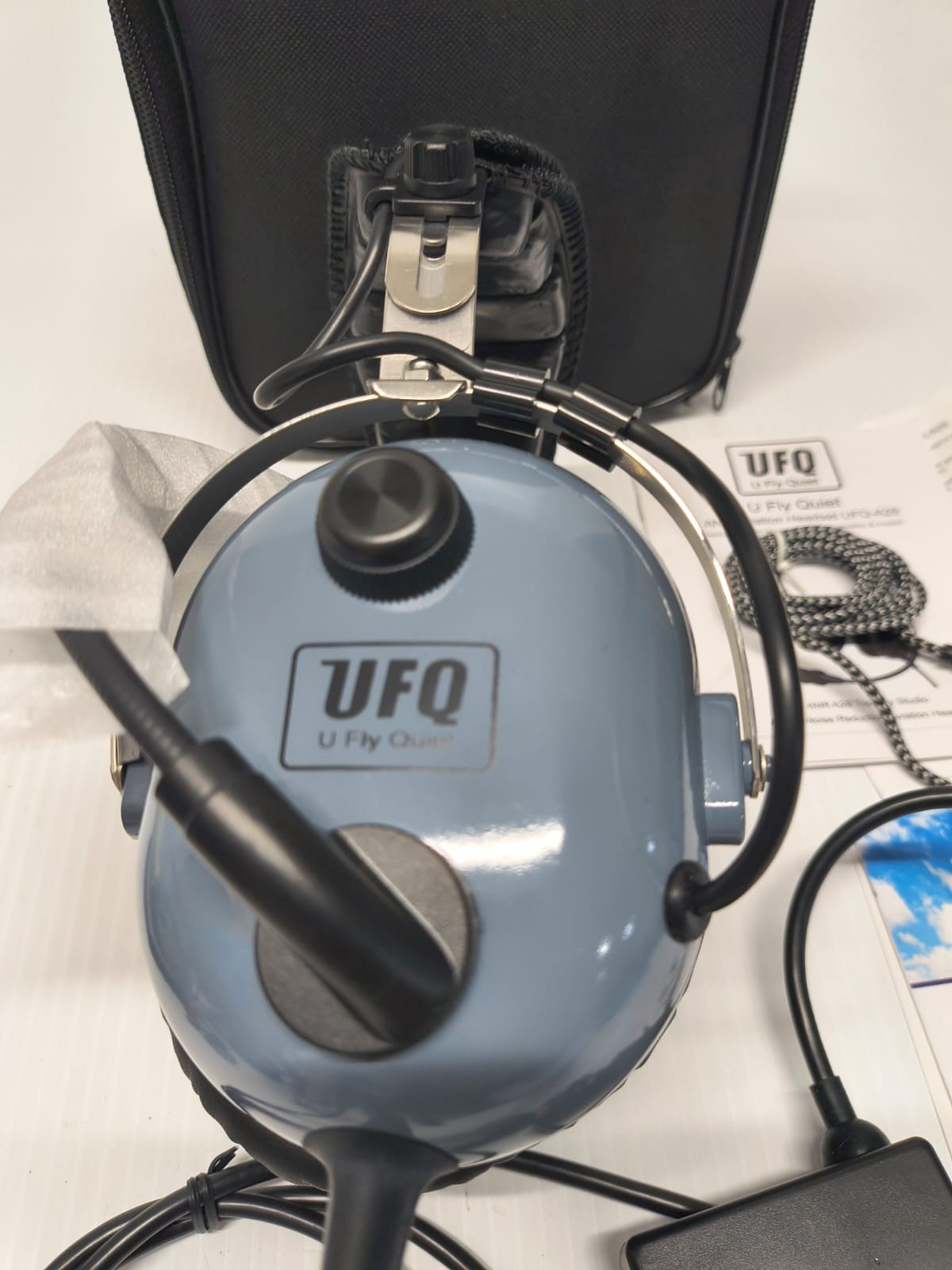 UFQ-A28 ANR Aviation Headset Pilot With Case/AC Adapter