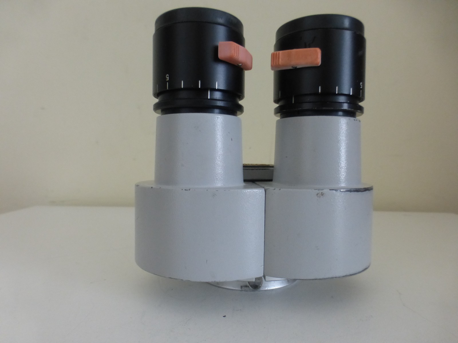 ZEISS f125 BINOCULAR WITH 12.5 EYEPIECES