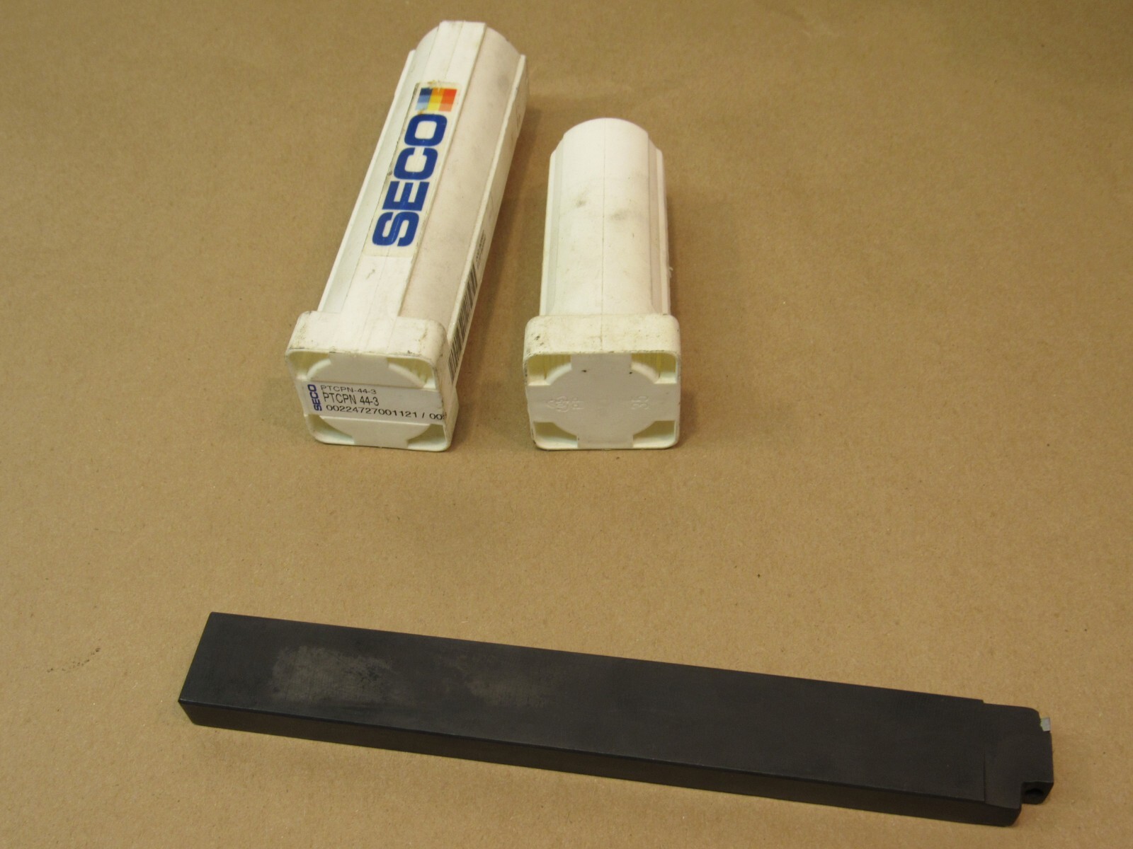 Seco PTCPN-44-3 carbide insert holder lathe turning carboloy tool