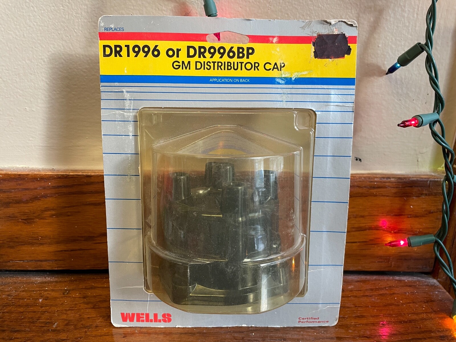 Wells - DR1996 or DR996BP - 4-Cylinder - GM - Nova Tempest Vega -Distributor Cap