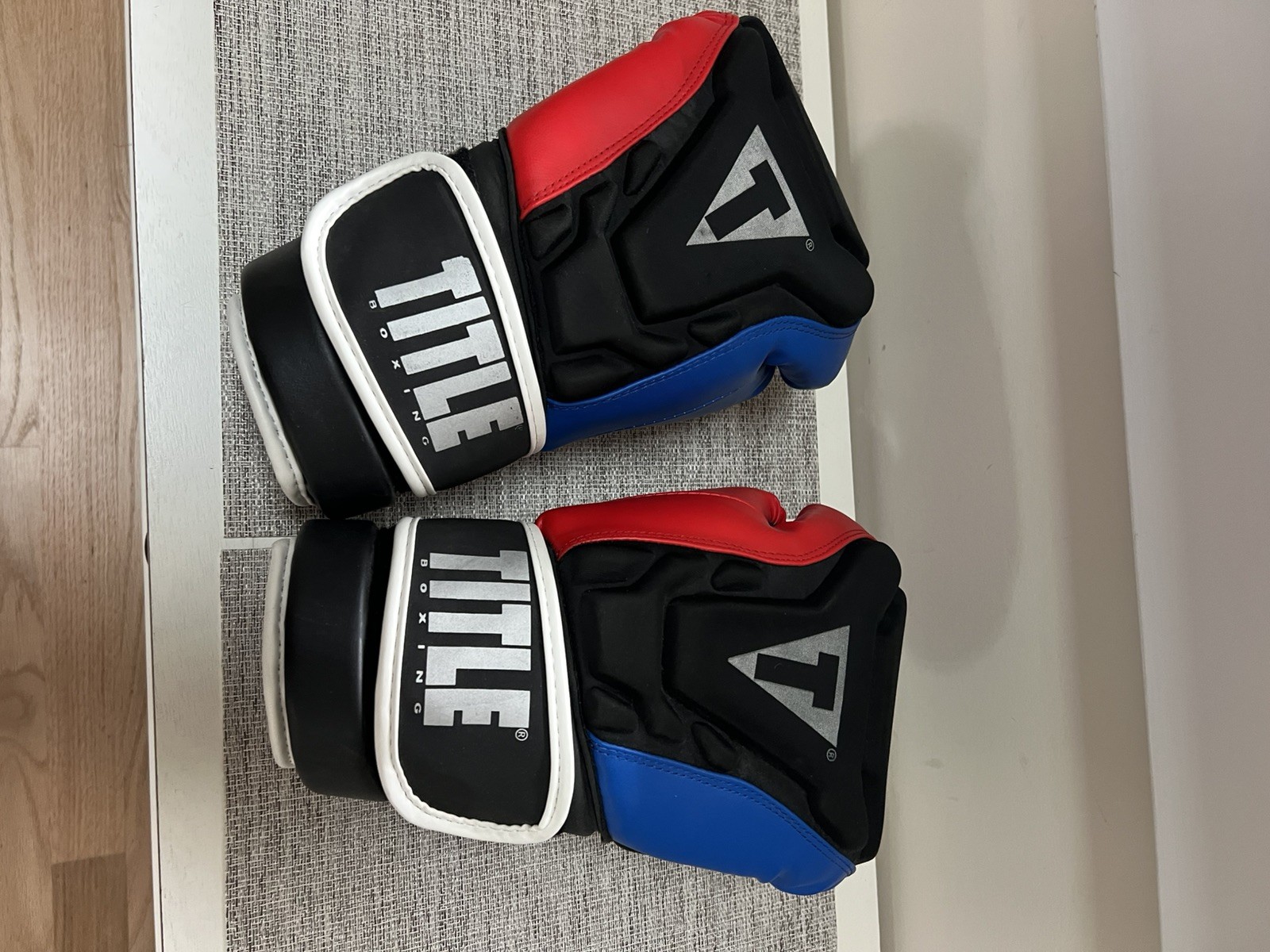 Title Boxing Gloves, Sculped Thermo Foam, L