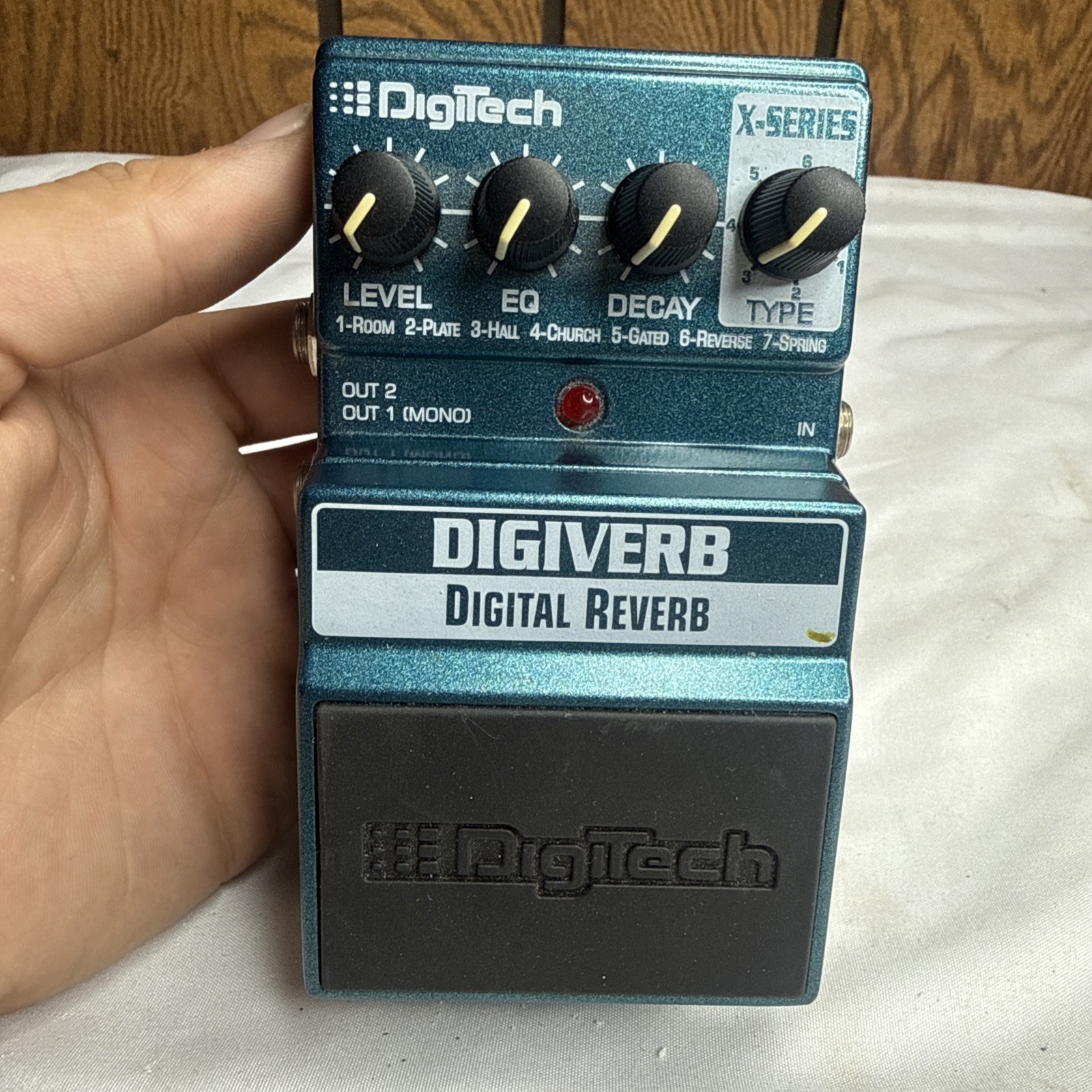DigiTech X-Series DigiVerb Digital Reverb Effects Pedal for Electric Guitar