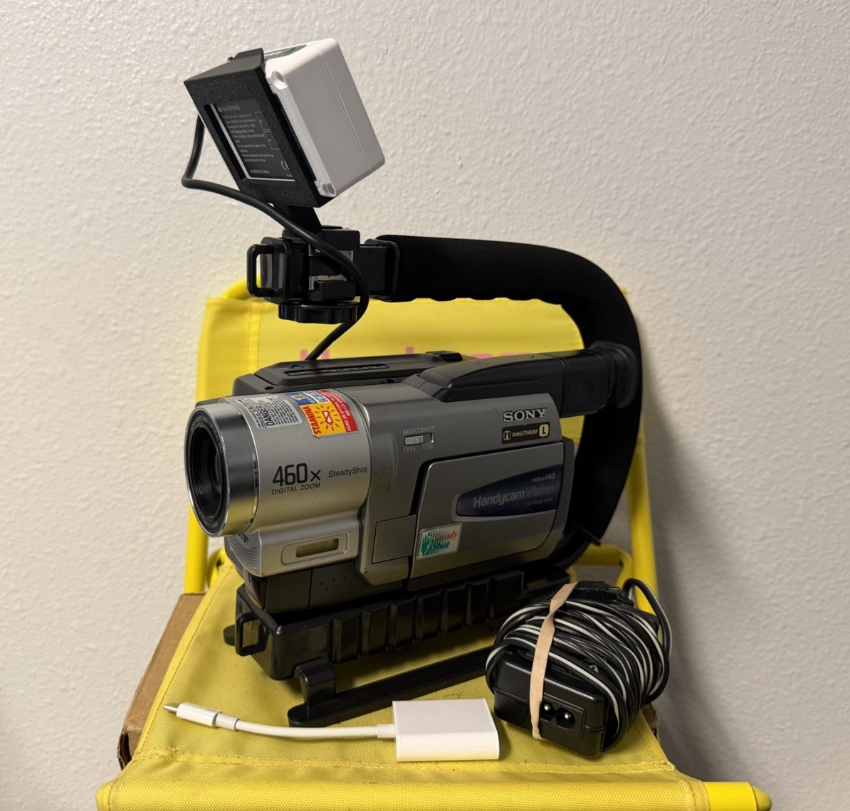 Sony Handycam Tapeless Camcorder Hi8 Video 8 XR W/Nightshot Bundle TESTED ✅