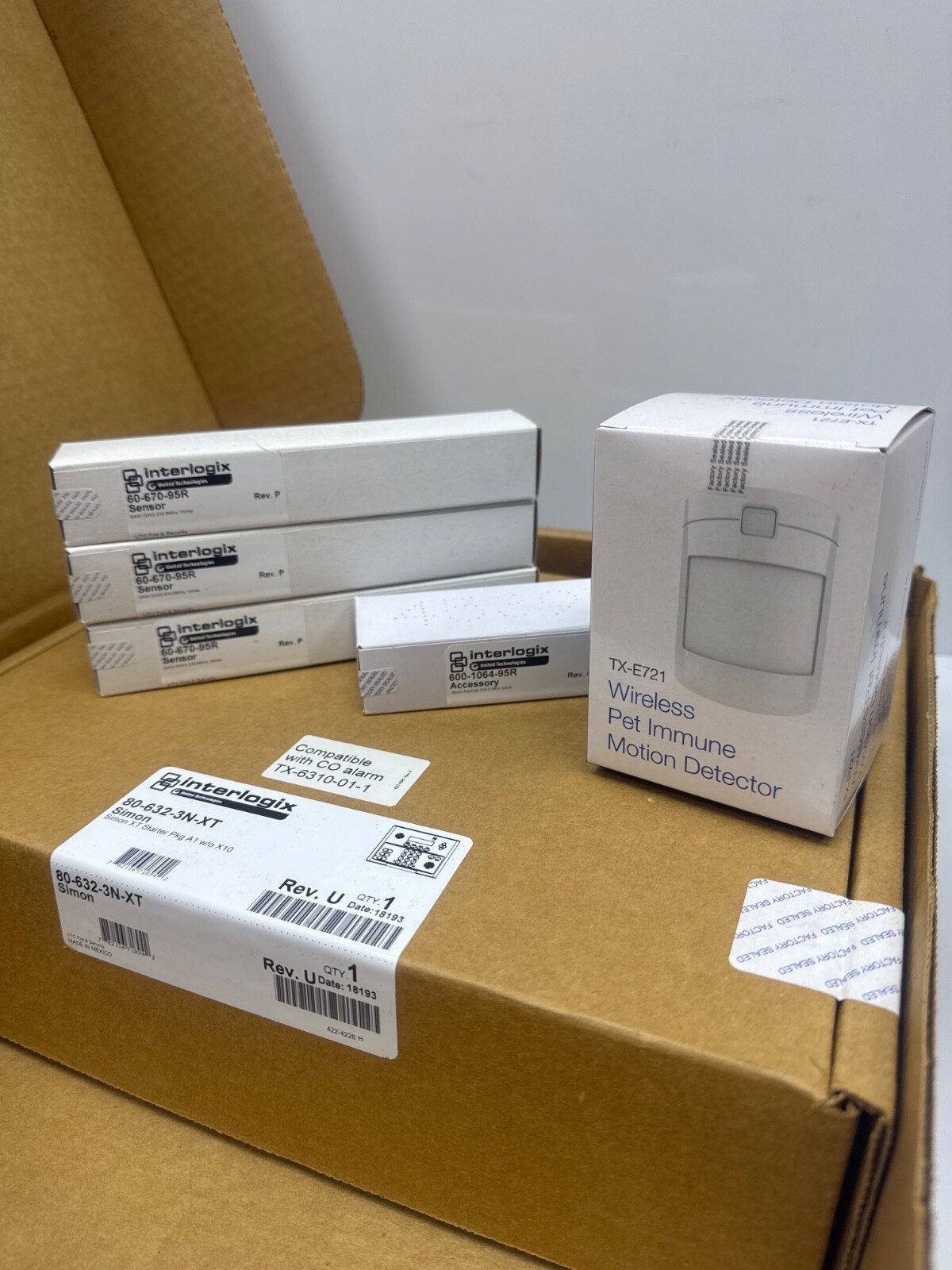 GE Security Interlogix 80-517-3N-XTI includes 80-632-3N-XT (full set)