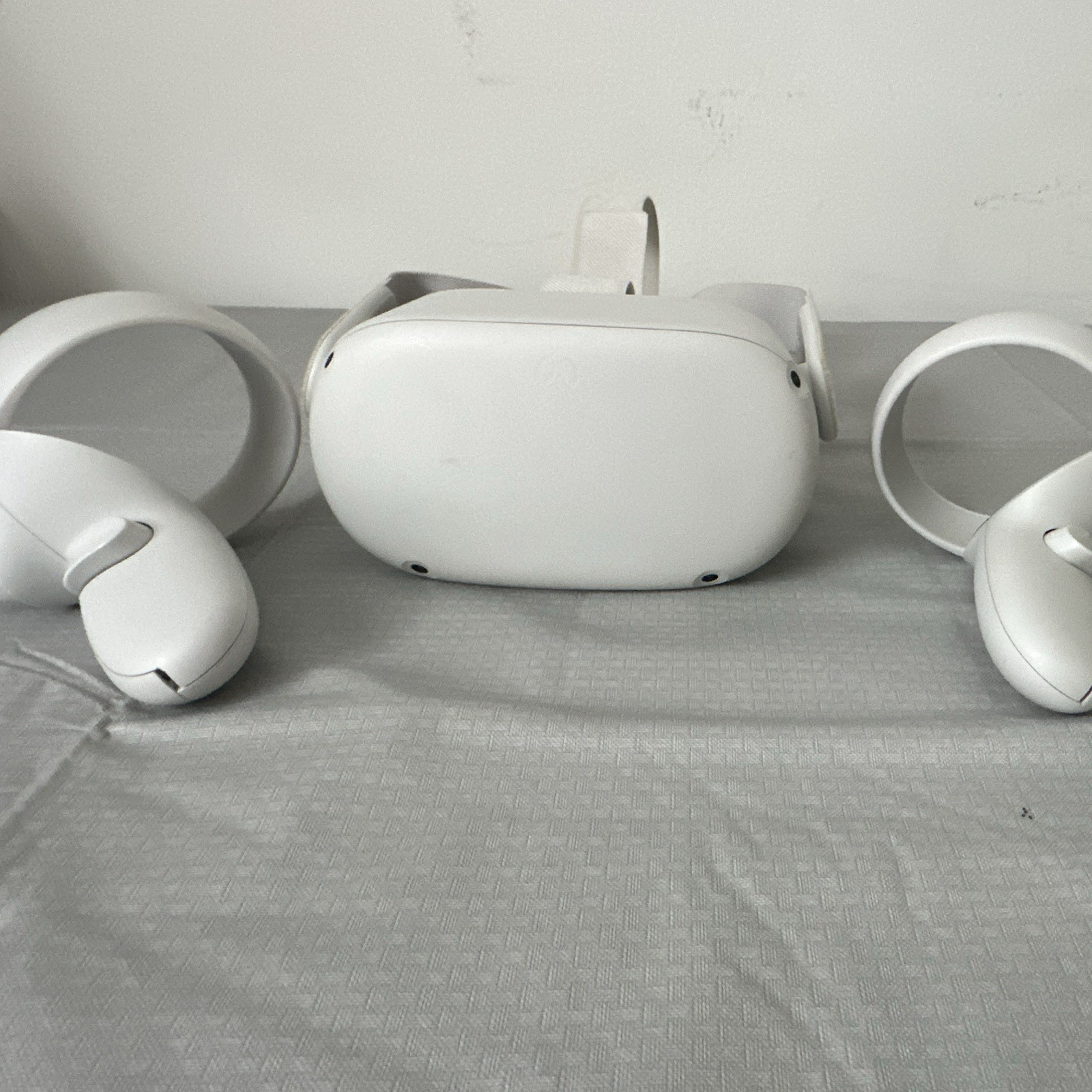 Meta Quest 2 Standalone VR Headset with Touch Controllers, White
