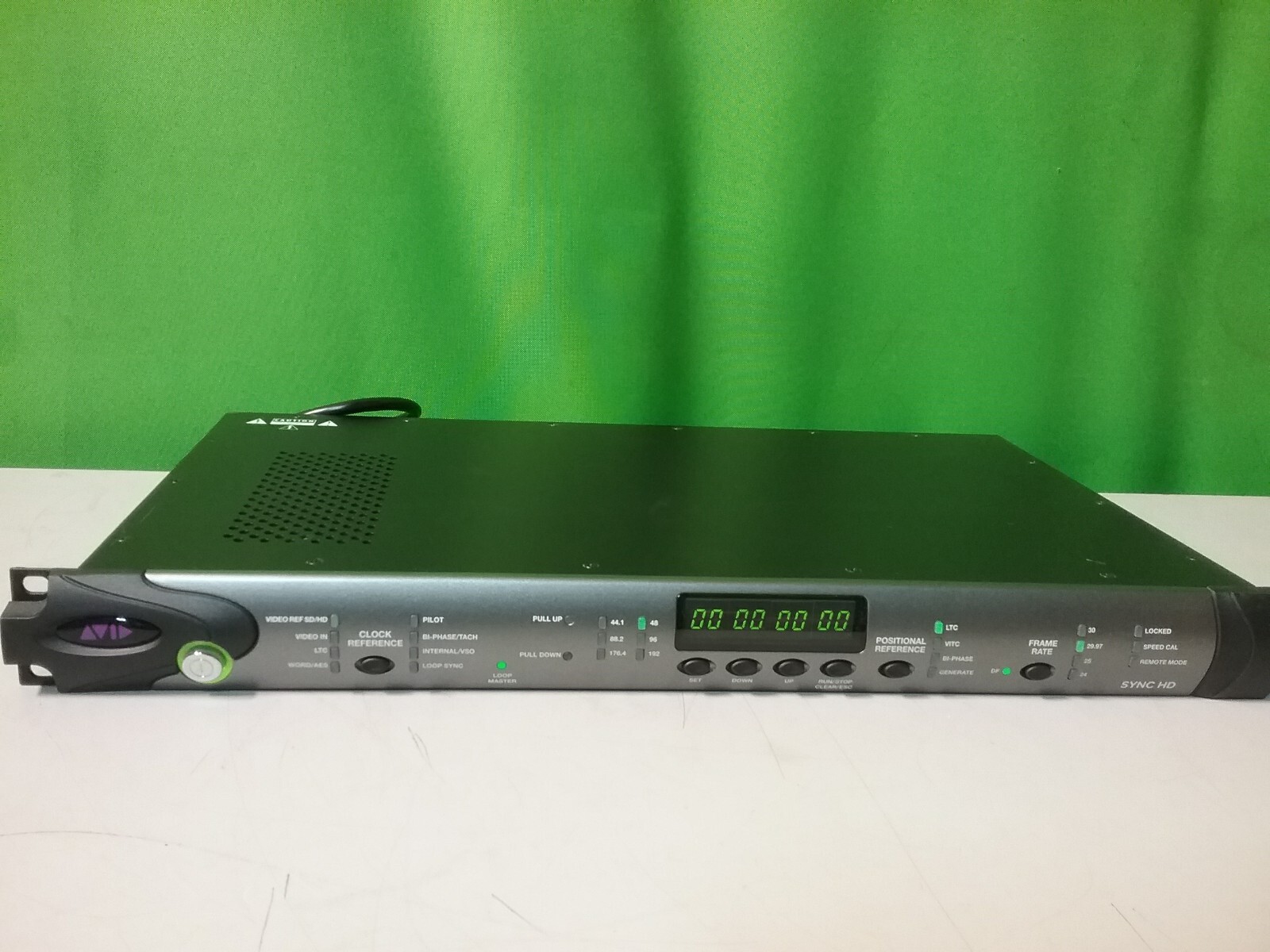 AVID SYNC HD Master Clock 9900-38924-00